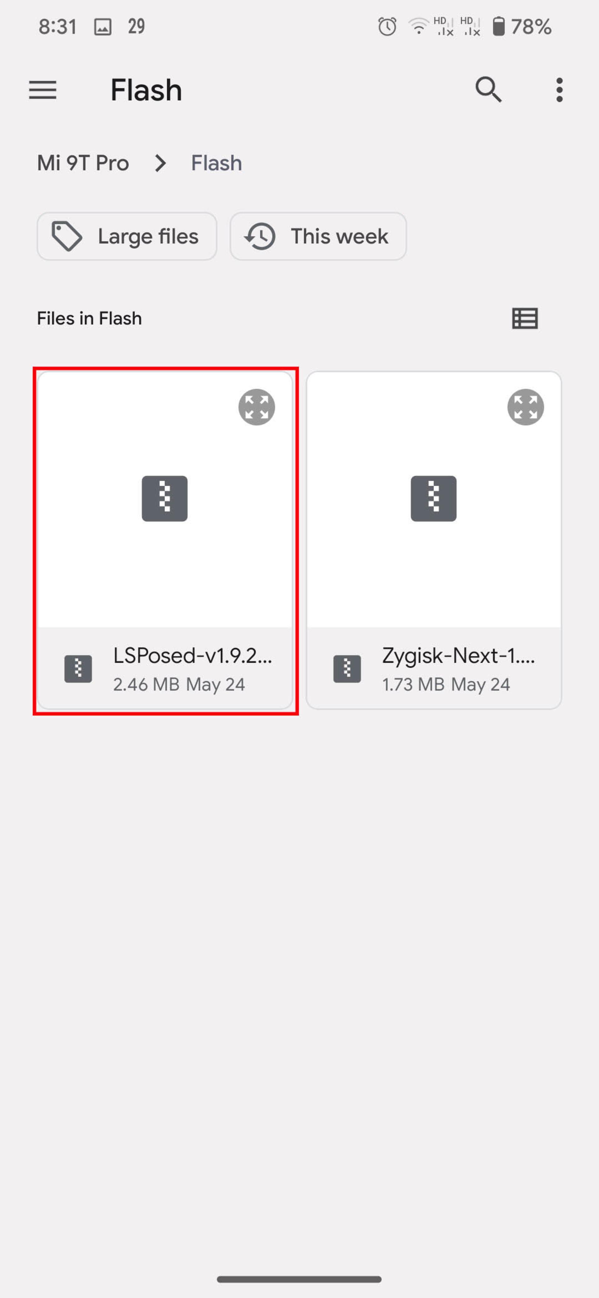 انتخاب فایل ماژول LSPosed برای فلش کردن