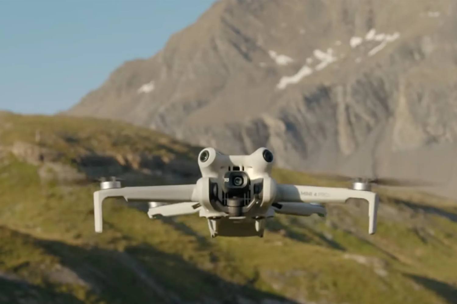 پهپادهای پیشرفته جدید DJI در راه‌اند؛ افشای تصاویر واقعی
