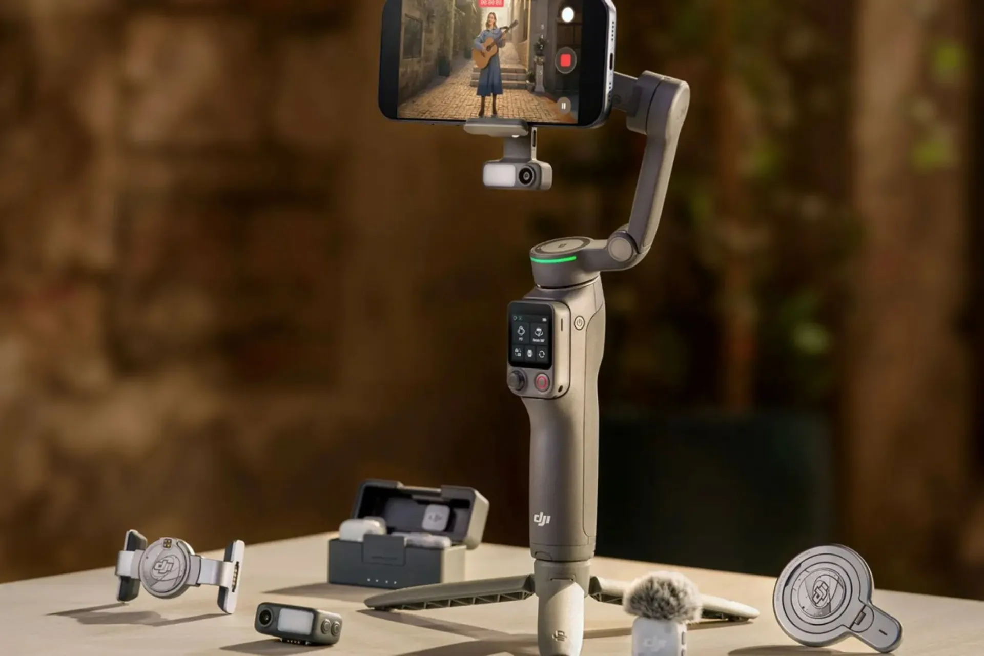 گیمبال و قطعات دی‌جی‌آی Osmo Mobile 8P