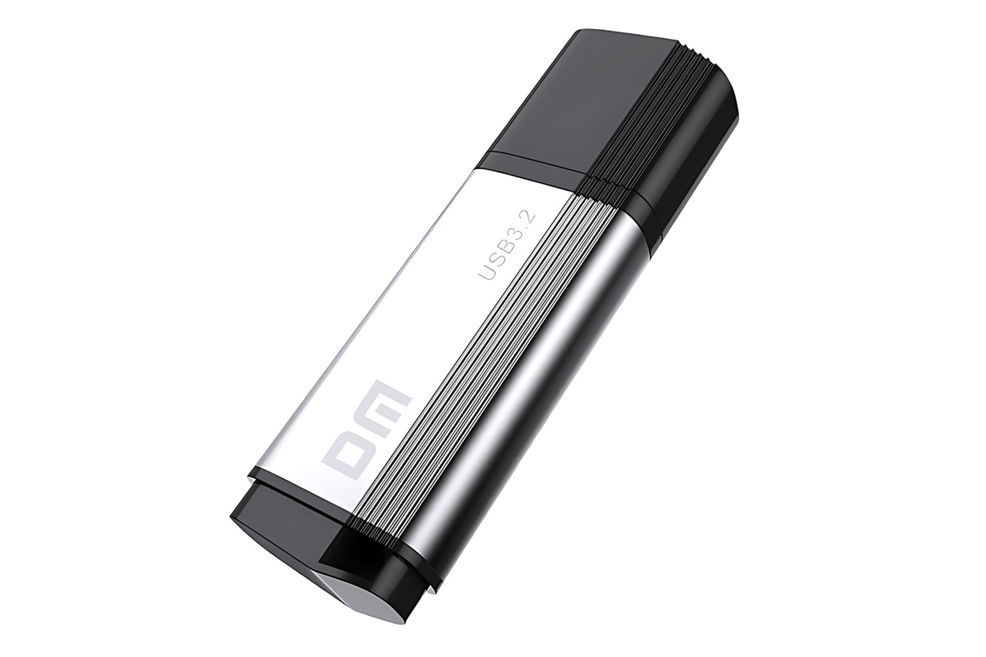 نمای کناری فلش مموری دی ام DM PD196 128GB USB 3.2