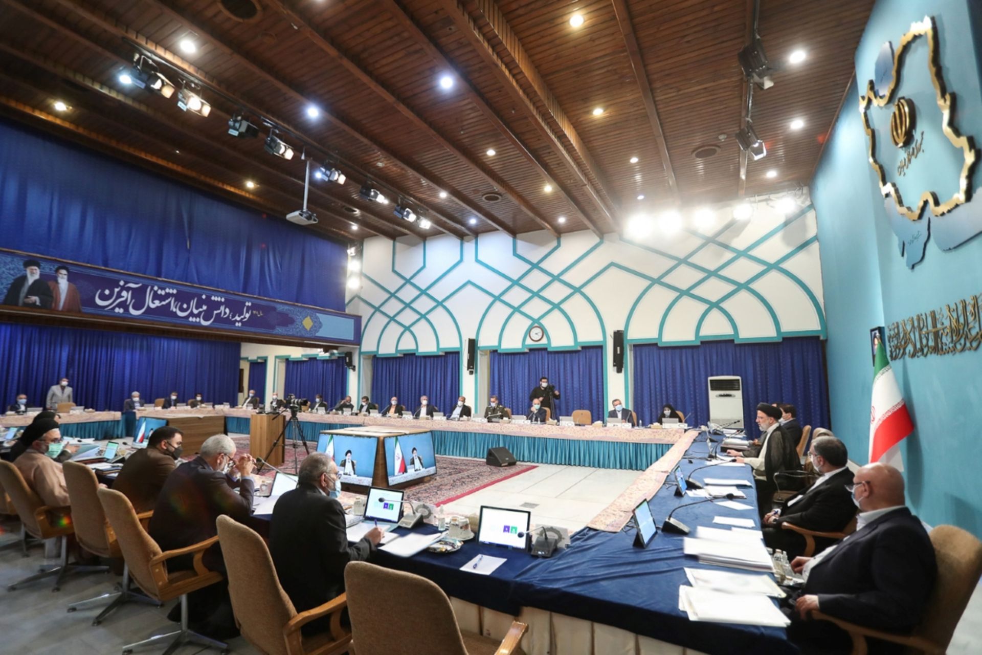 دولت سیزدهم