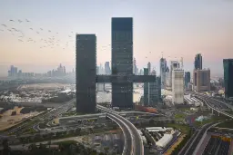 آسمان‌خراش دوقلو دبی عنوان طولانی‌ترین ساختمان کنسولی جهان را از آن خود می‌کند