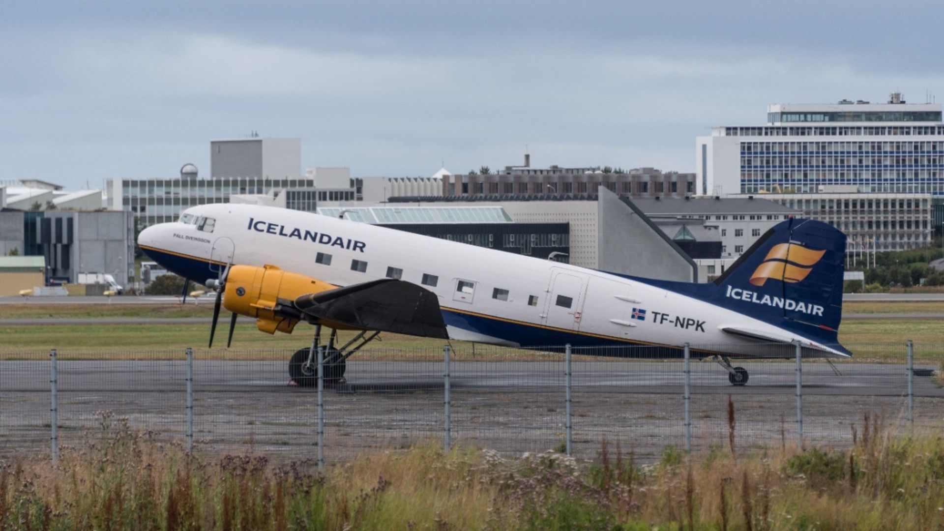 هواپیمای داگلاس DC-3