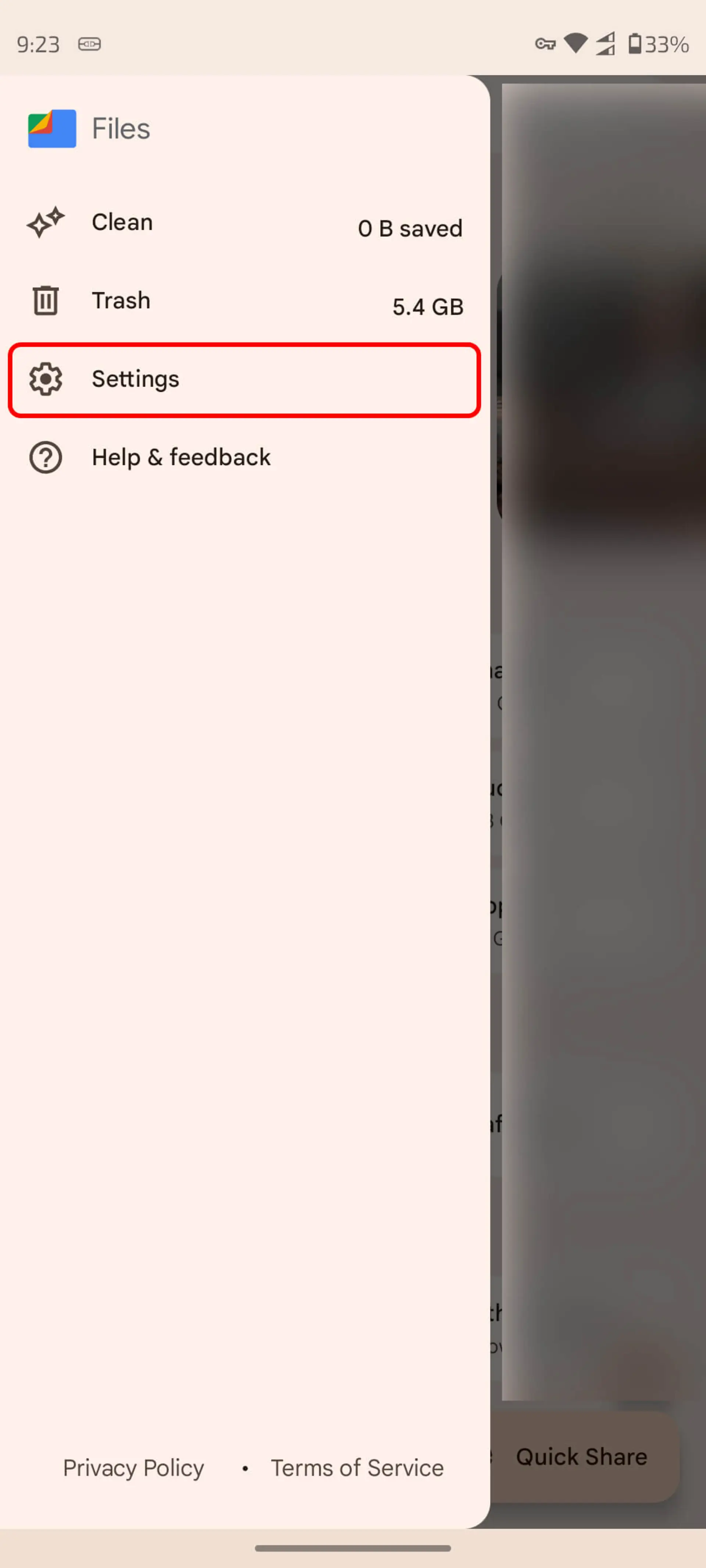 انتخاب منوی همبرگری و رفتن به تنظیمات در اپ Files by Google