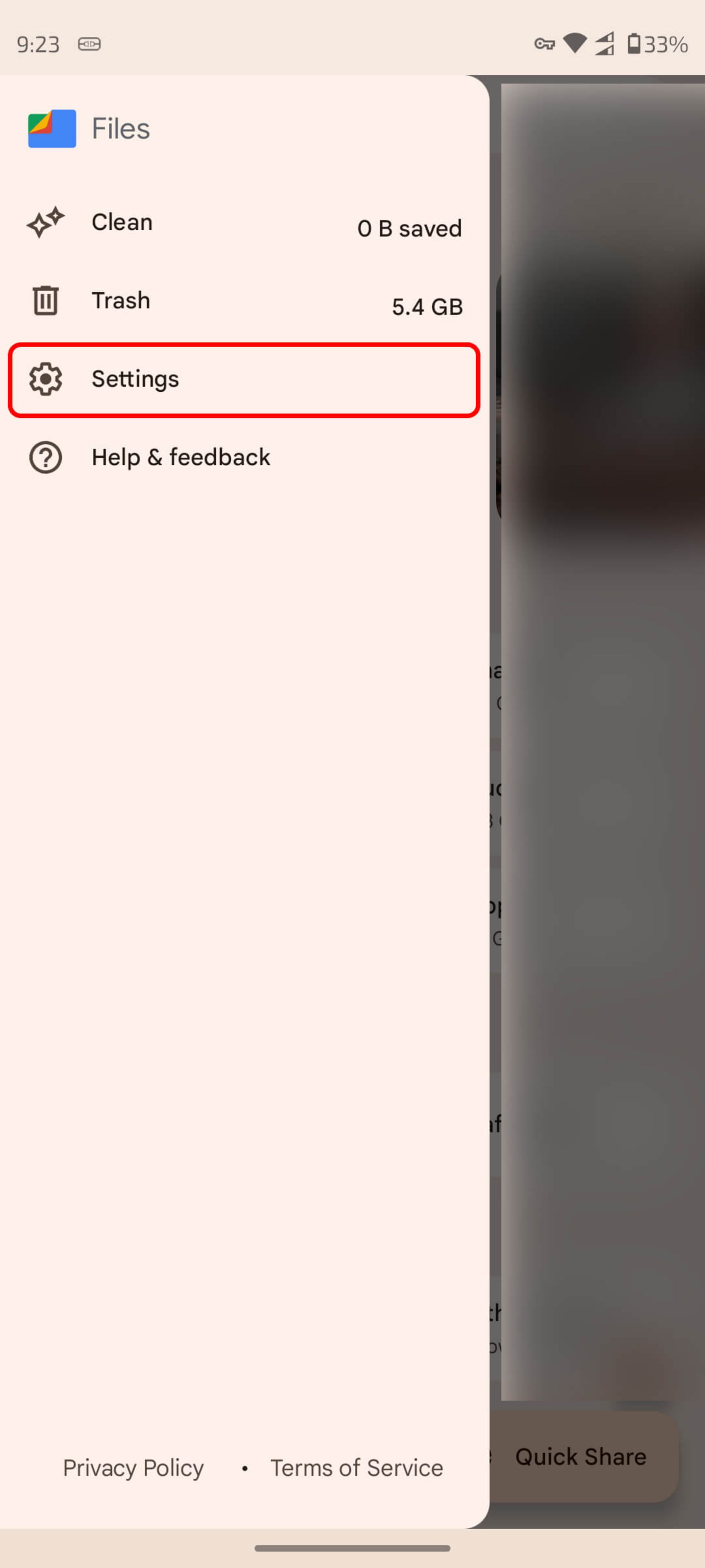 انتخاب منوی همبرگری و رفتن به تنظیمات در اپ Files by Google