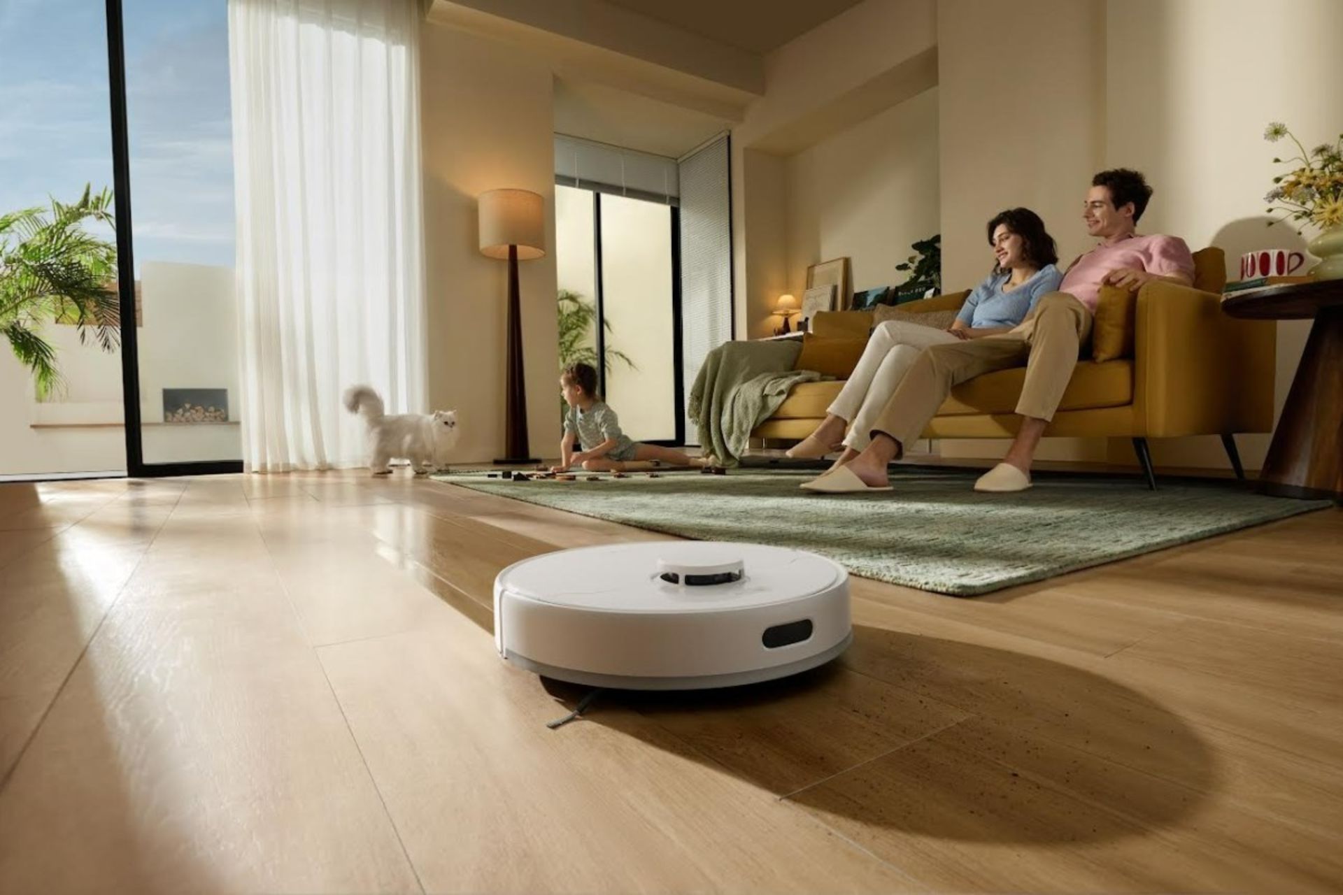 جارو رباتیک F10 در محیط خانه