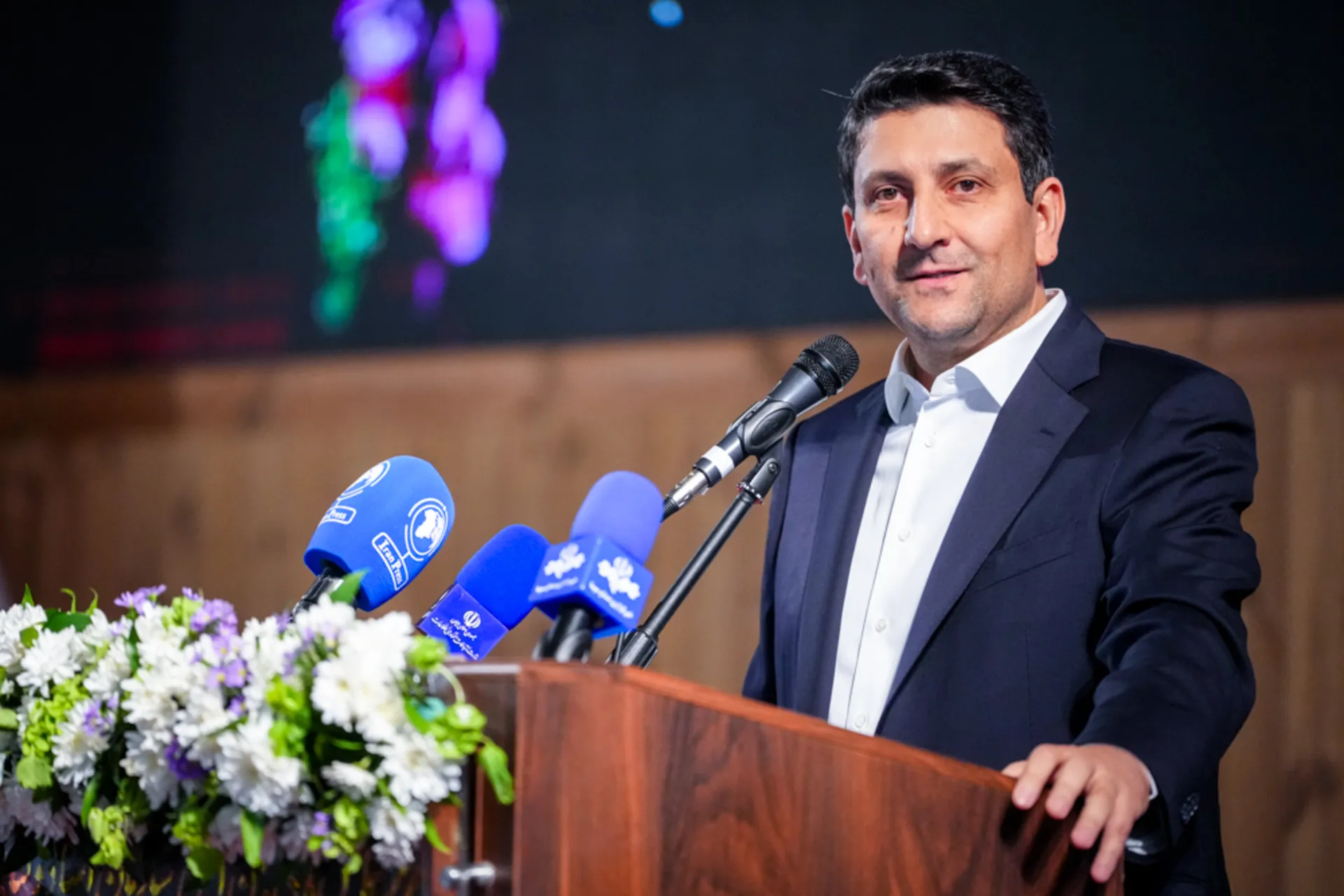ستار هاشمی