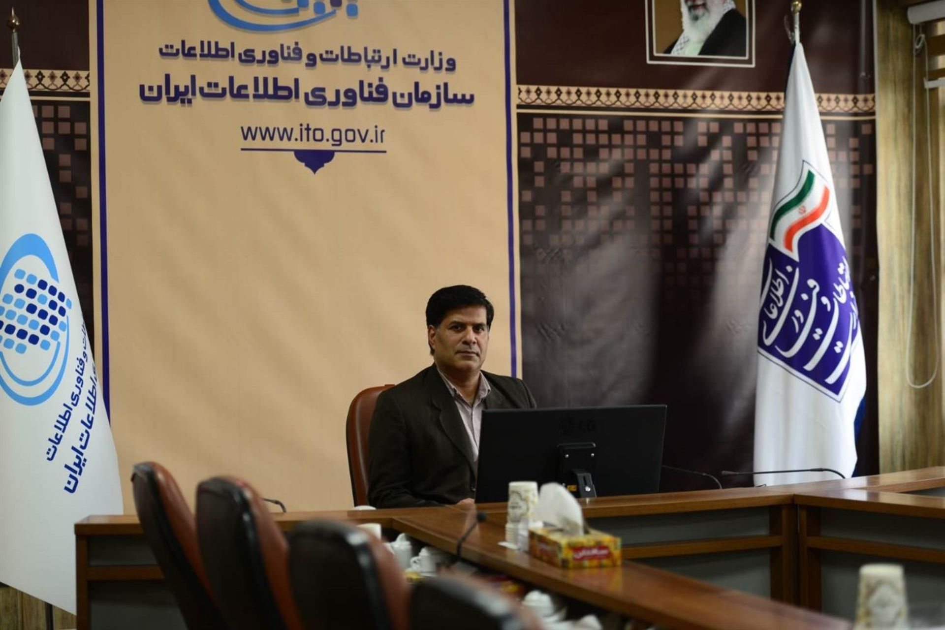 مازیار مباشری