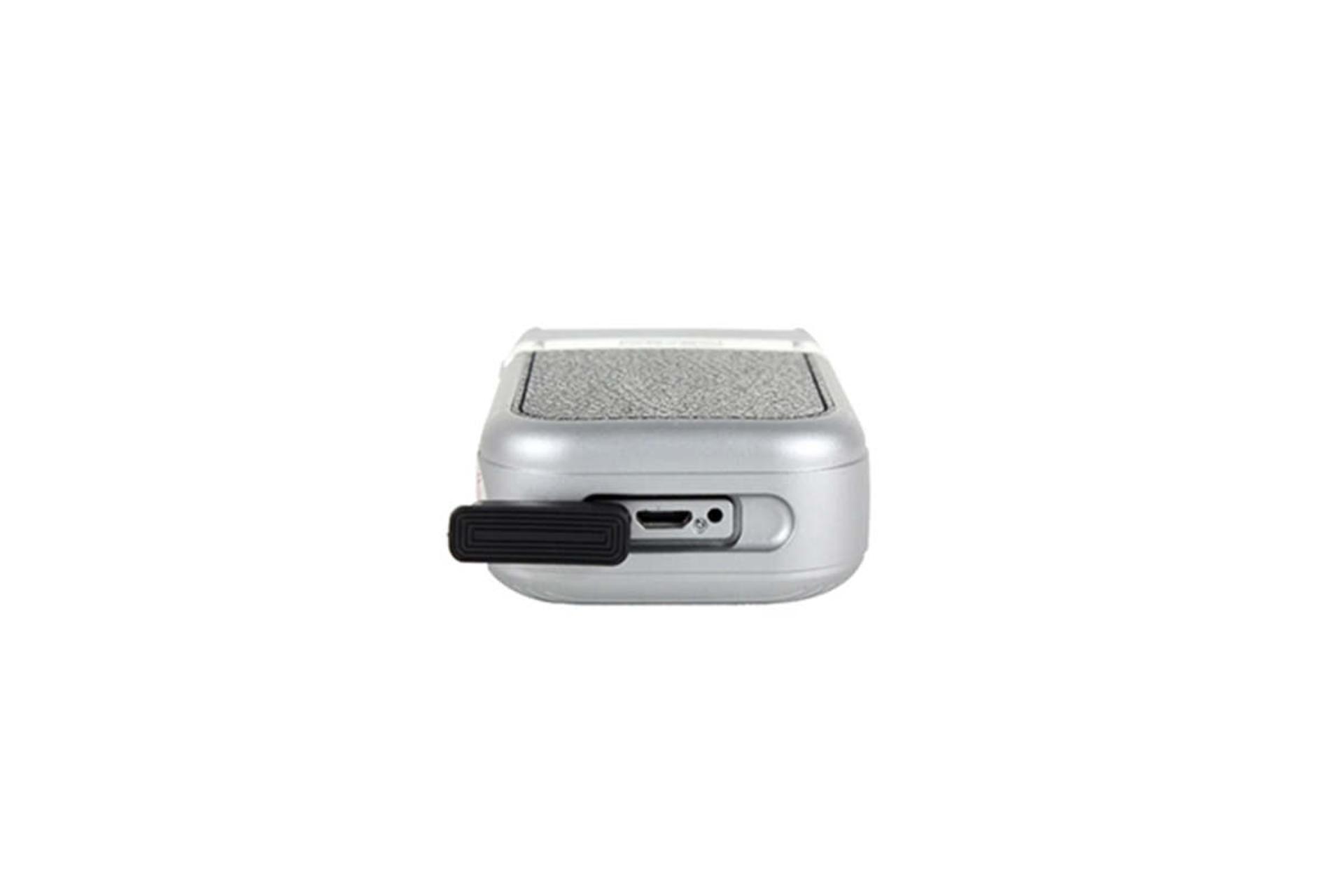 ماشین اصلاح و ریش تراش دی اس پی DSP 60019 نمای درگاه شارژ
