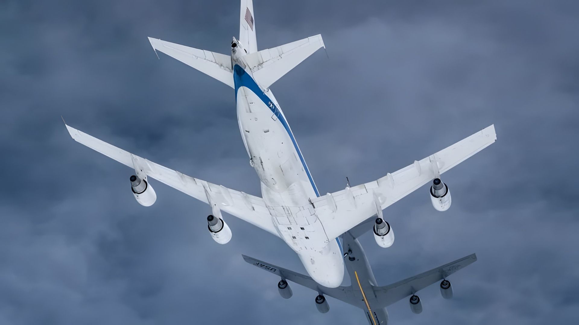 هواپیمای E-4B Nightwatch