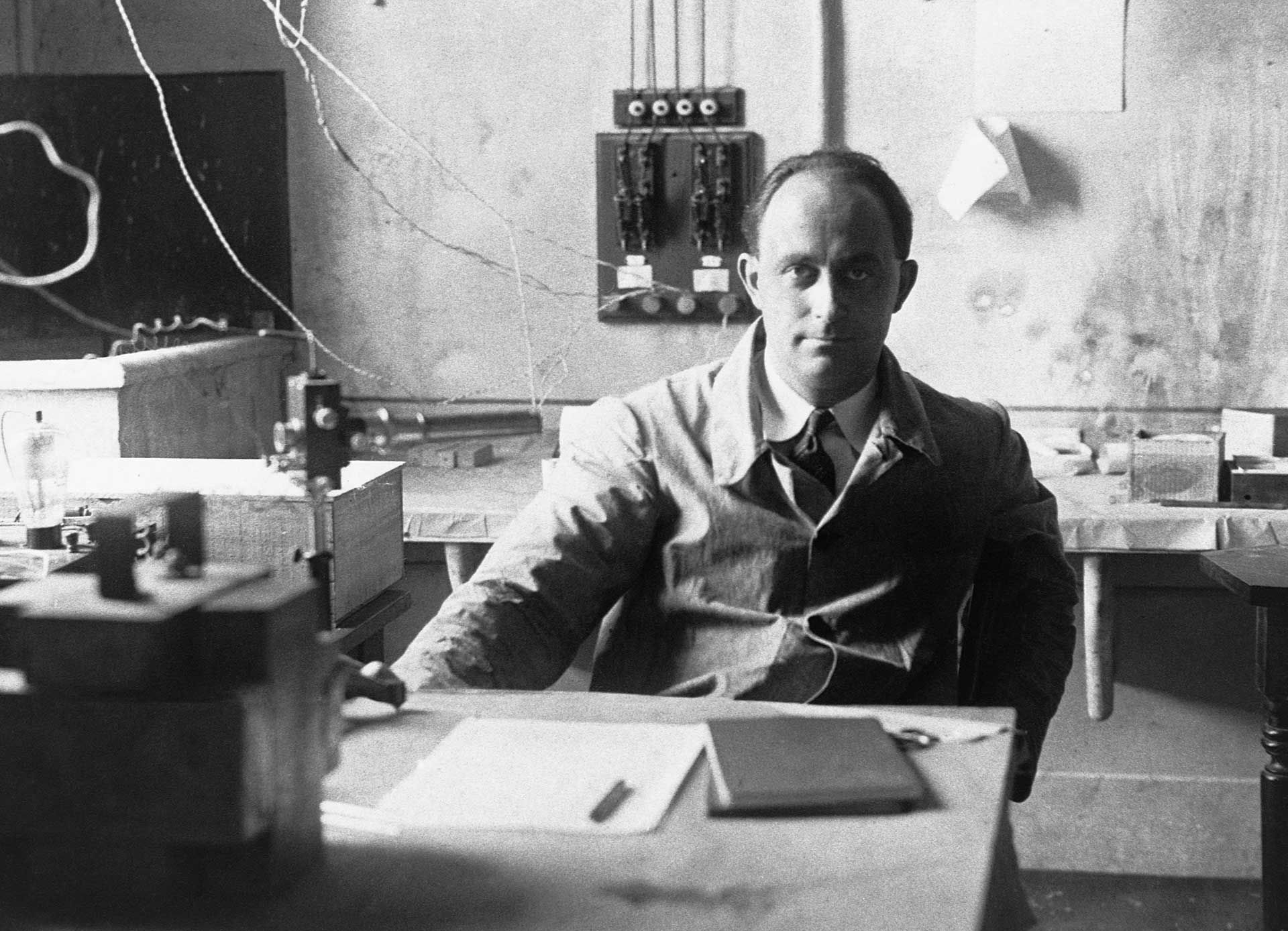 Enrico Fermi in his laboratory