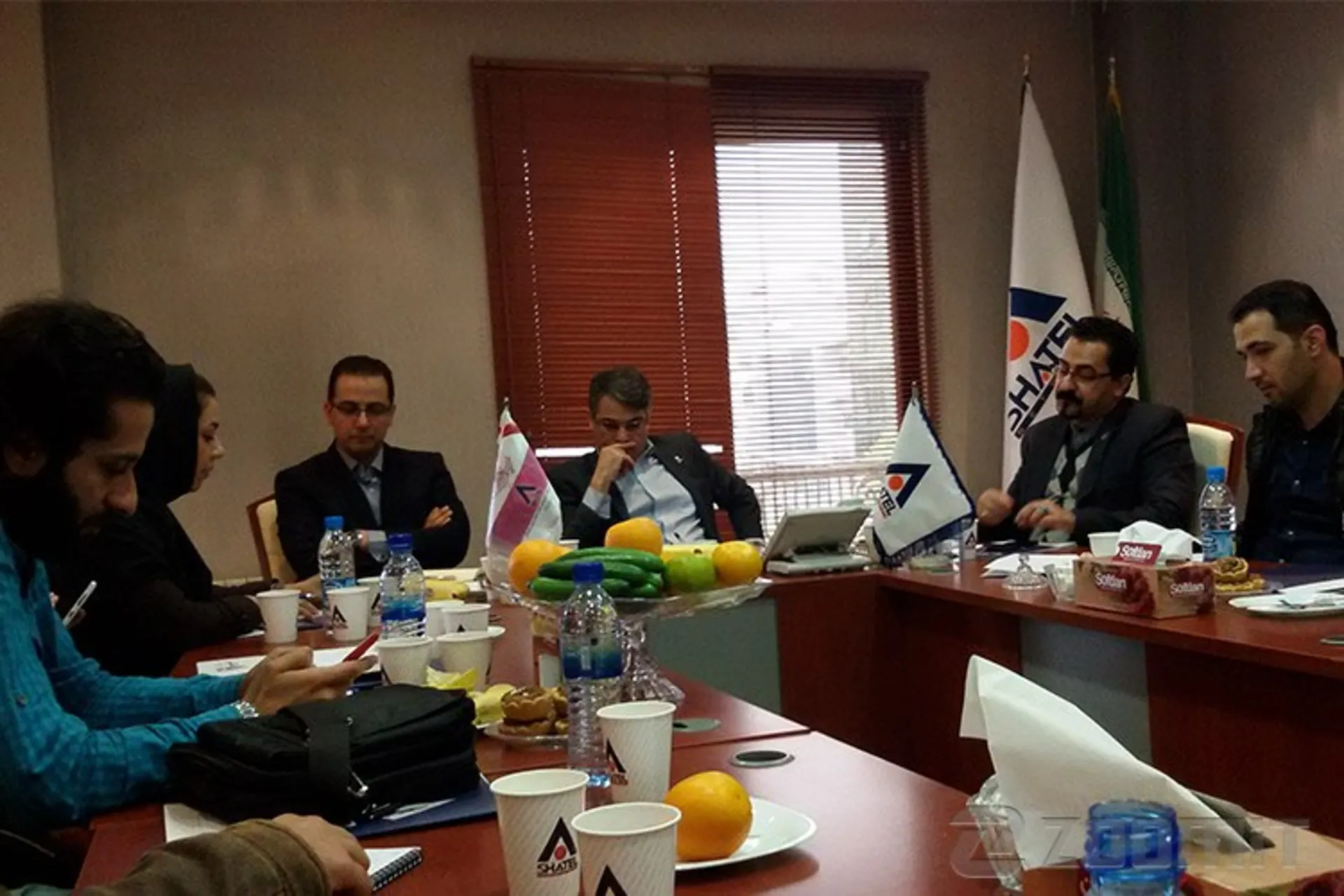 شاتل - شانه ساز زاده