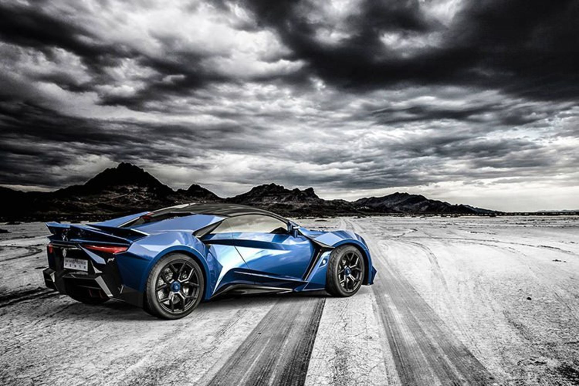 ابر خودروی فنیر