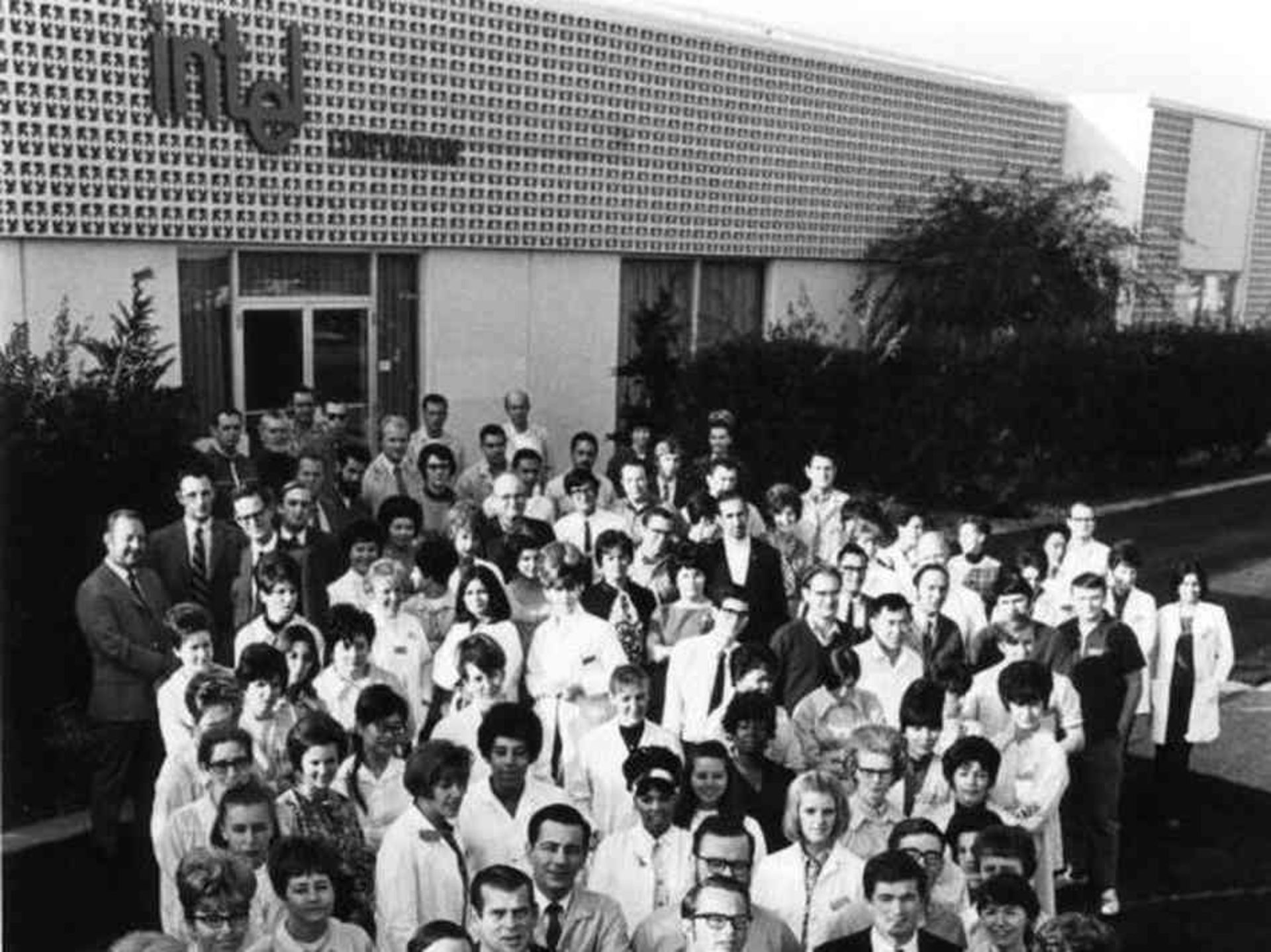 silicon valley intel-0c34ef384a38c4d83188c76f590d8e8a30d64737-s6-c30