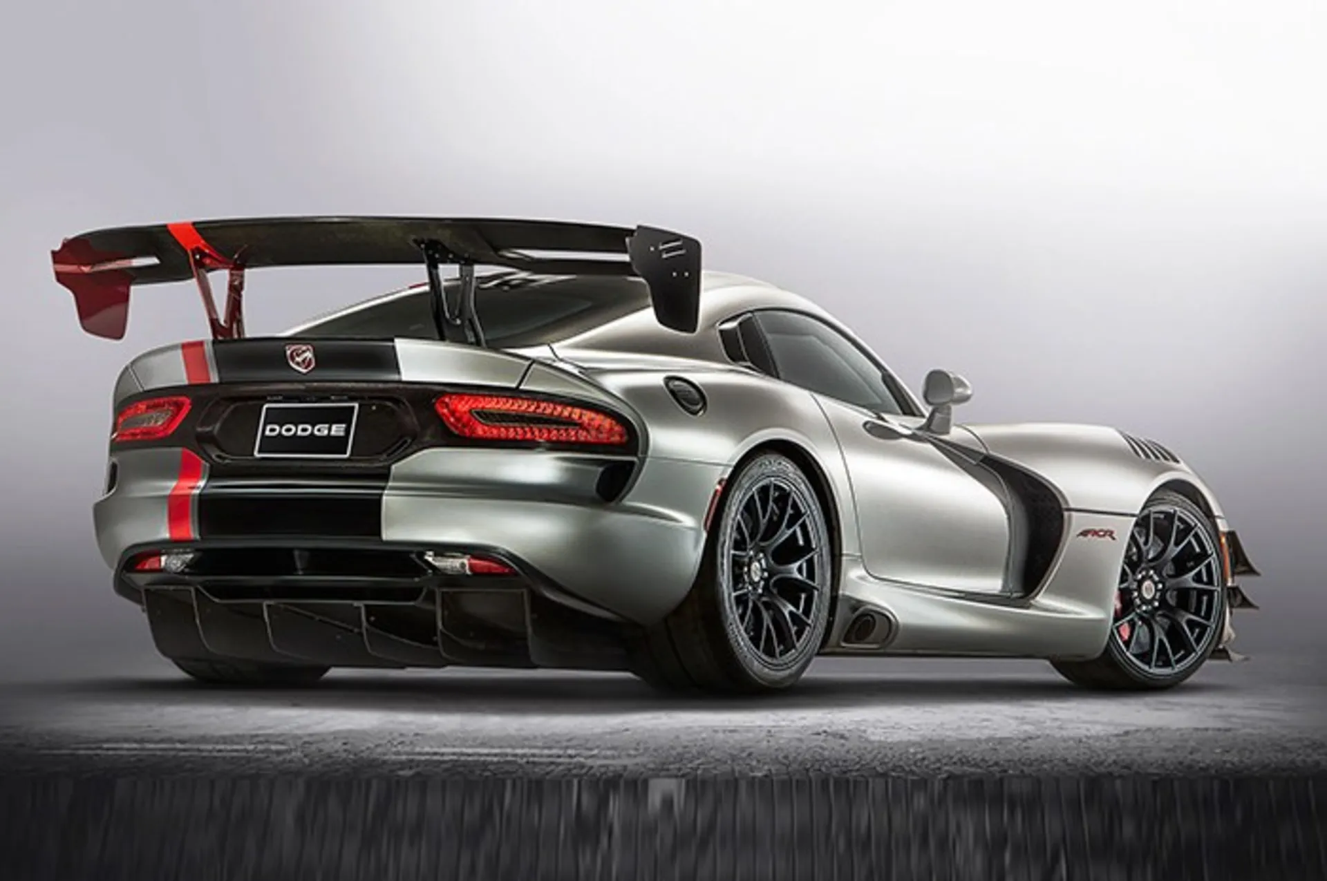 دوج وایپر ACR