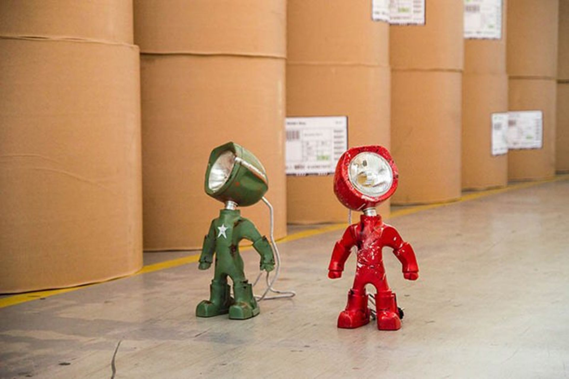 لامپستر، چراغ رباتی