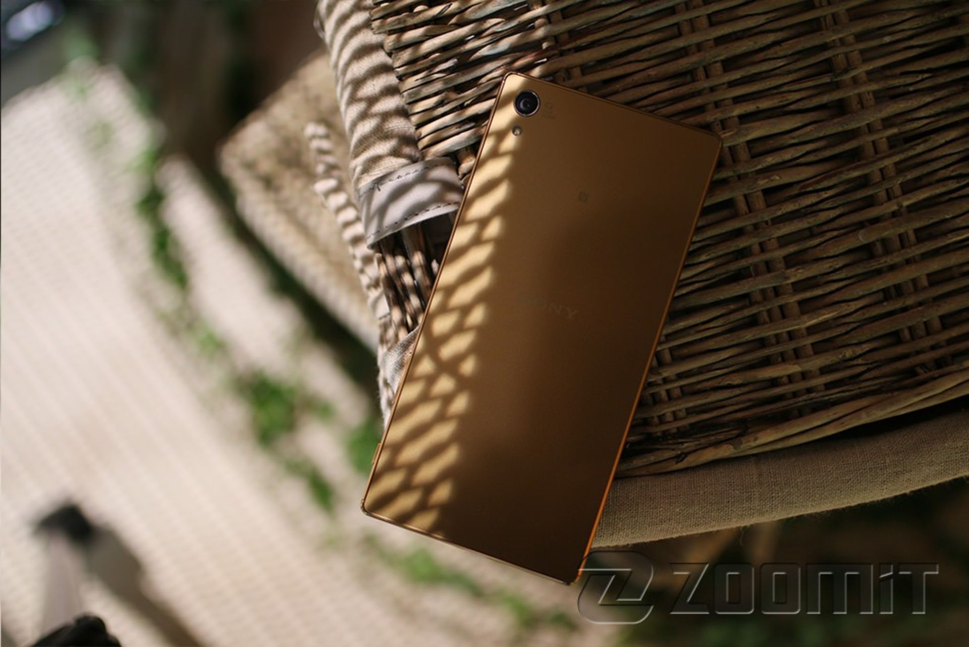 بررسی اکسپریا زد 5 پریمیوم سونی (Xperia Z5 Premium)
