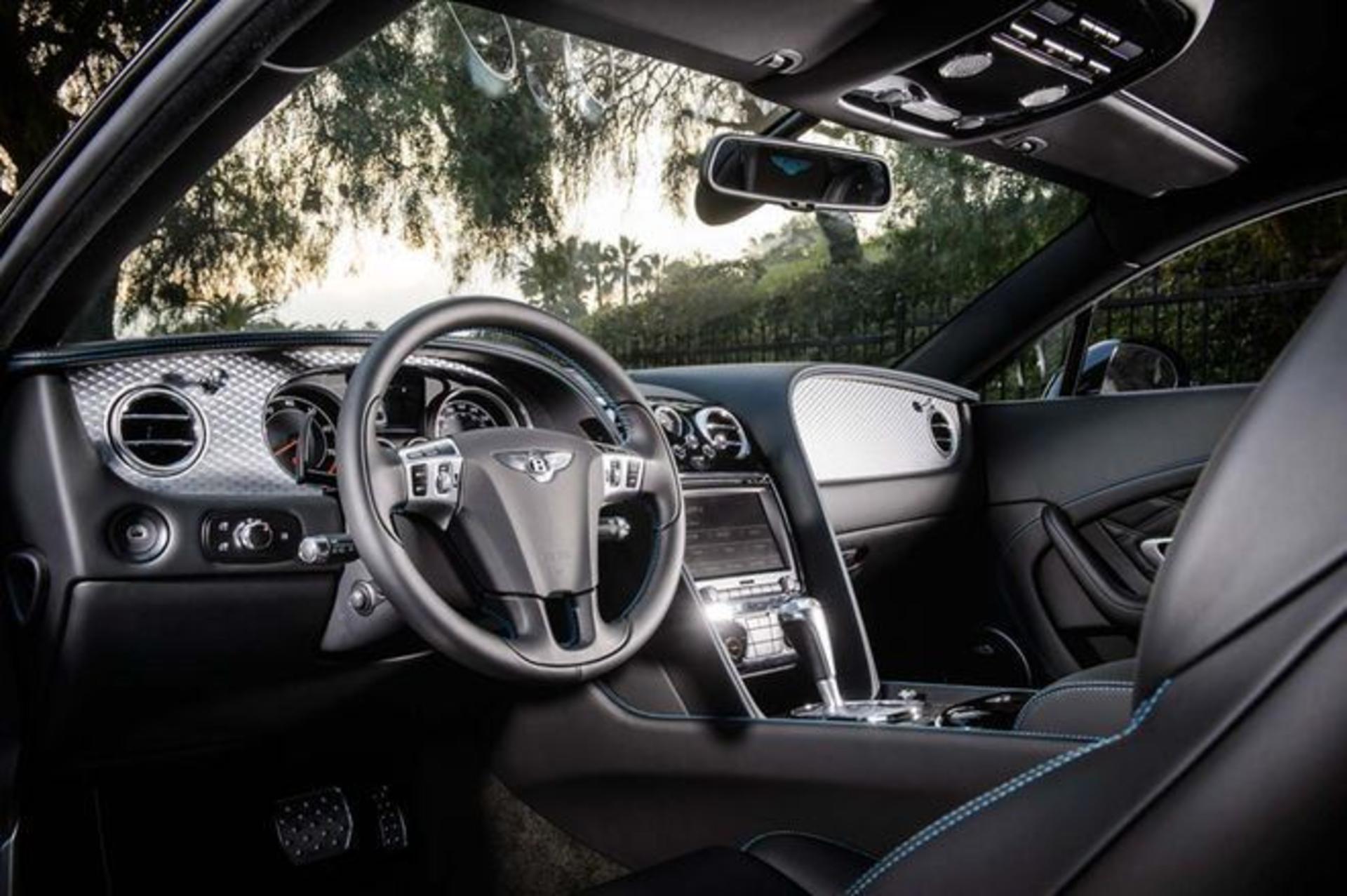 داشبورد بنتلی کانتیننتال جی تی