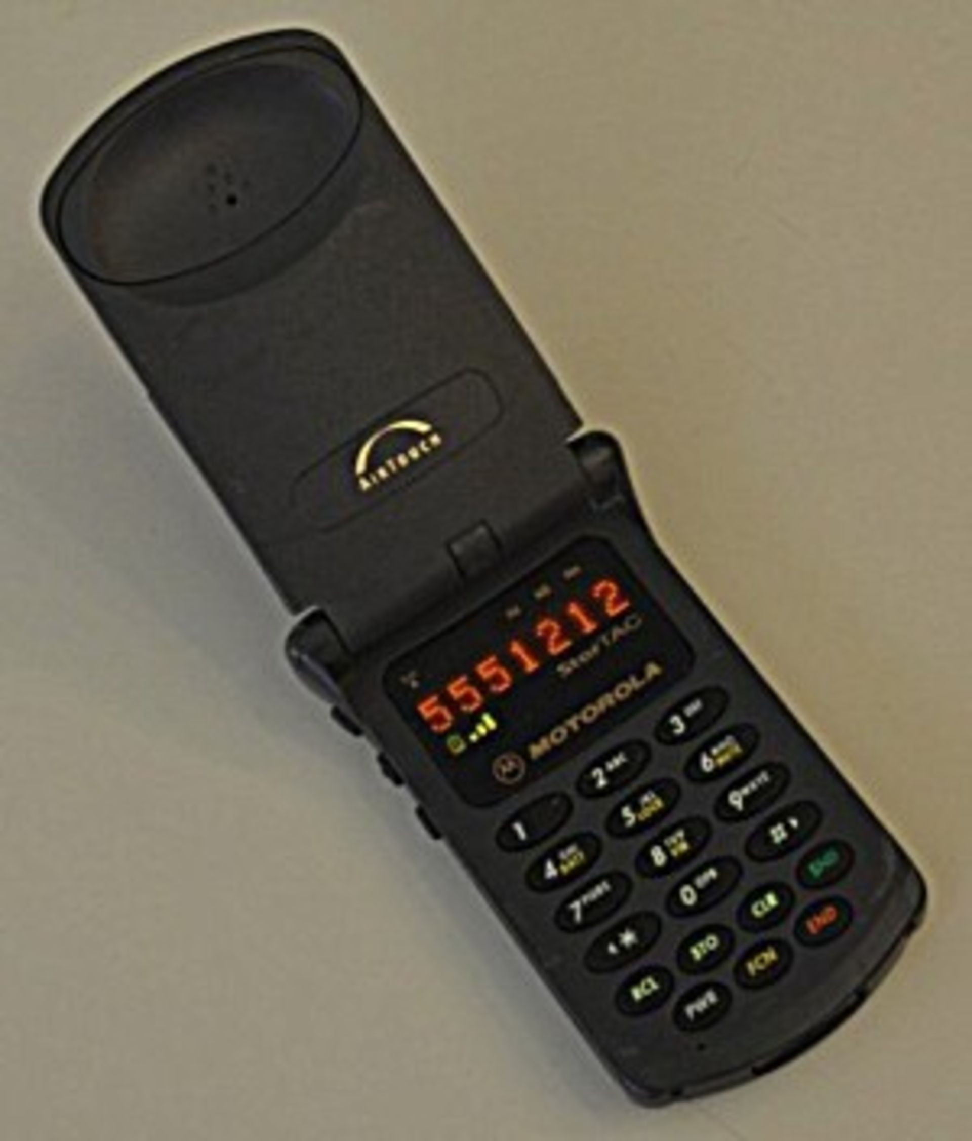 13 16700