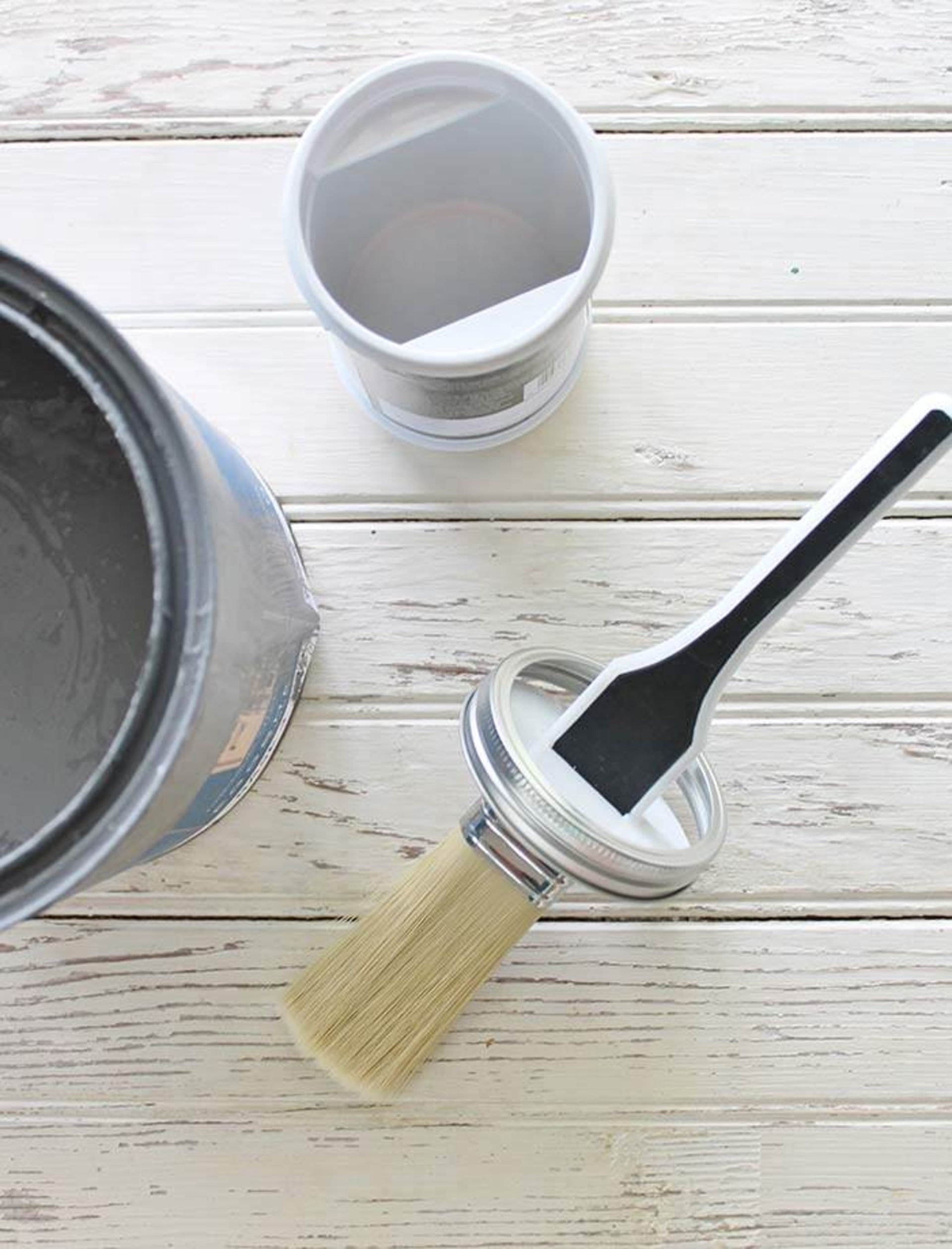 نقاشی ساختمان با قلم مویی متفاوت