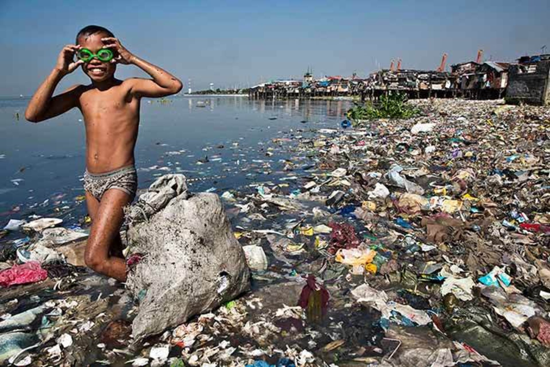 معضل آلودگی محیط زیست و نقش بشر در ایجاد آن