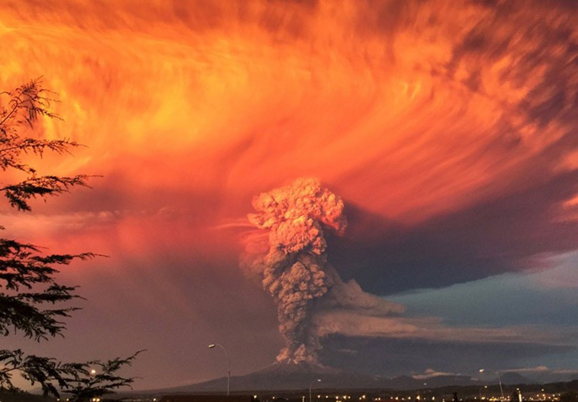 9 smoke and ash rise from the calbuco volcano as seen from the city of puerto montt s b0ee7