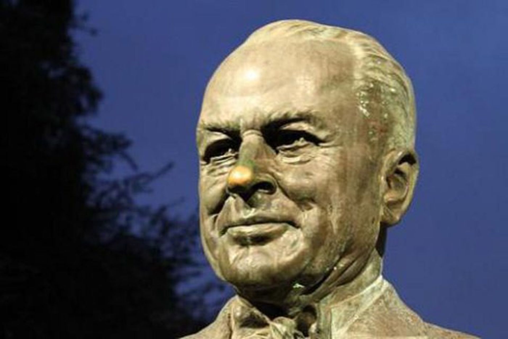 robert millikan 8d6aa