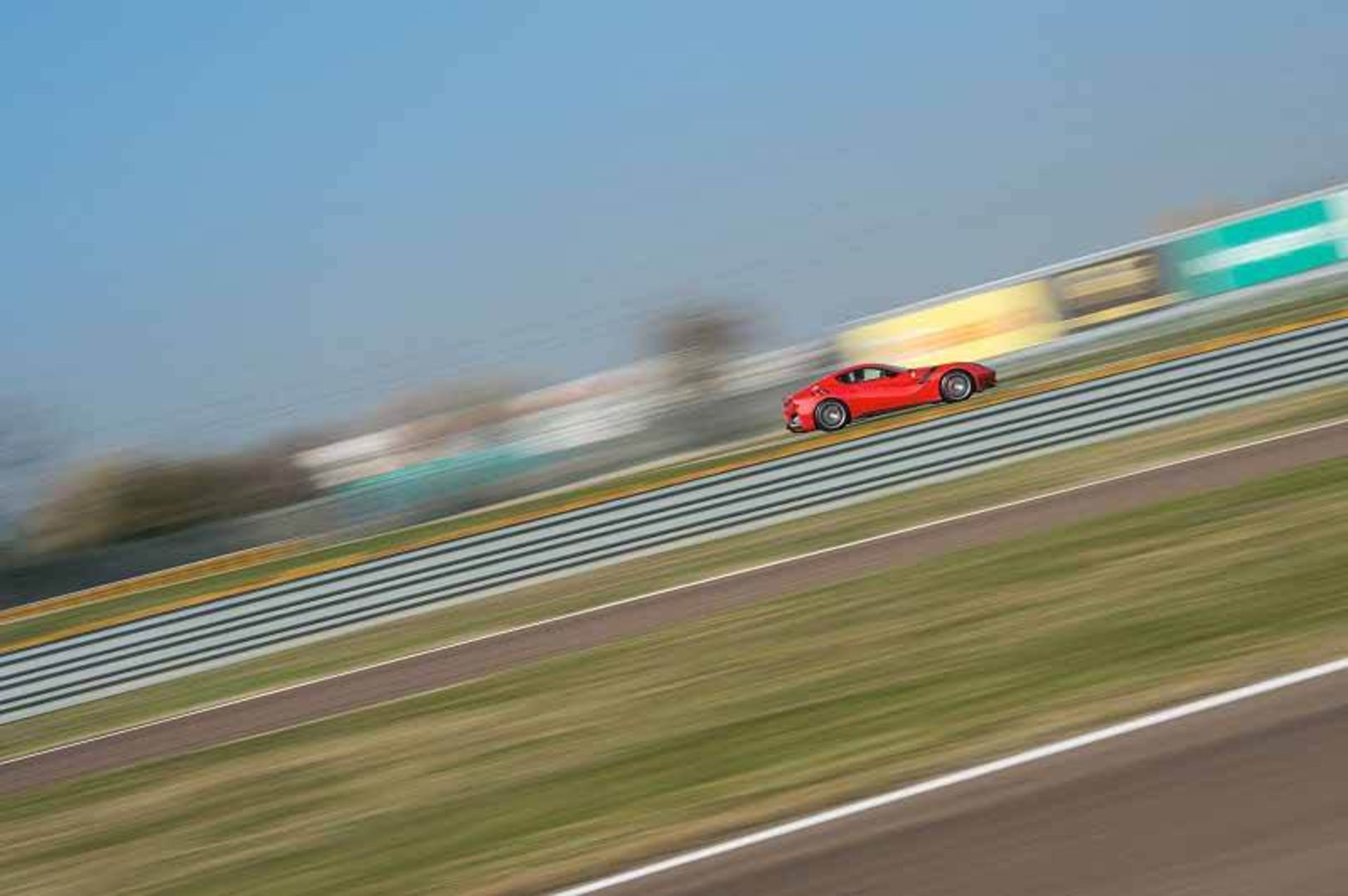 2 290f1فراری tdf