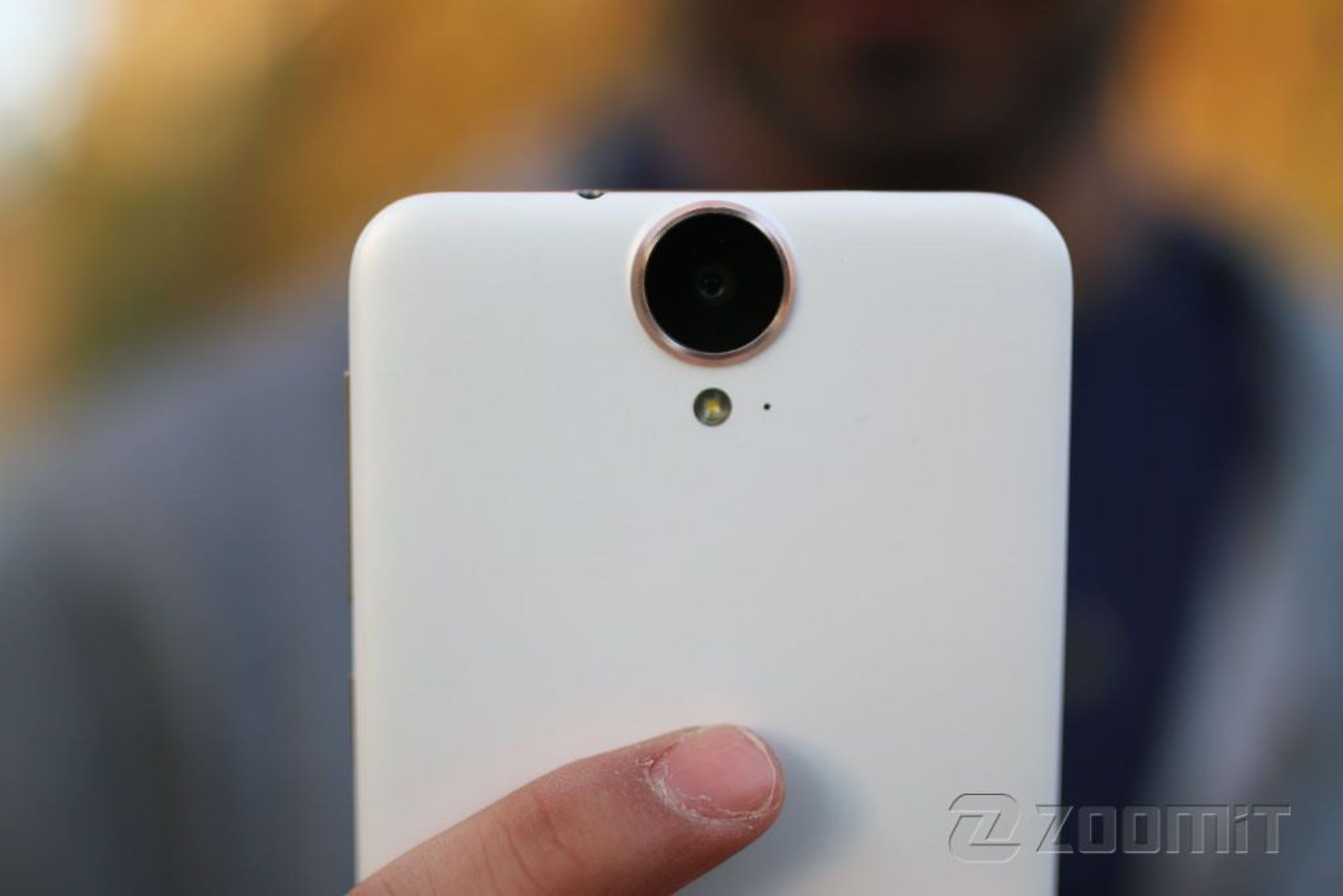 بررسی وان ای 9 پلاس اچ‌تی‌سی (+HTC One E9)