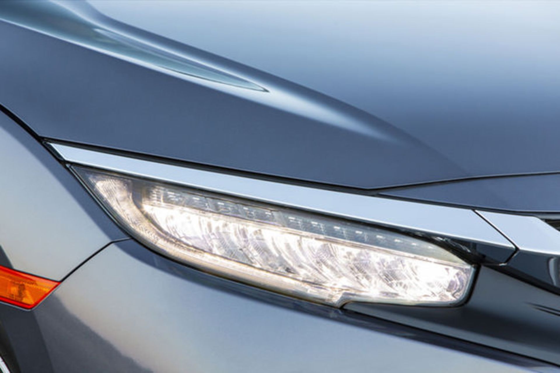 چراغ‌های ال‌ای‌دی هوندا سیویک