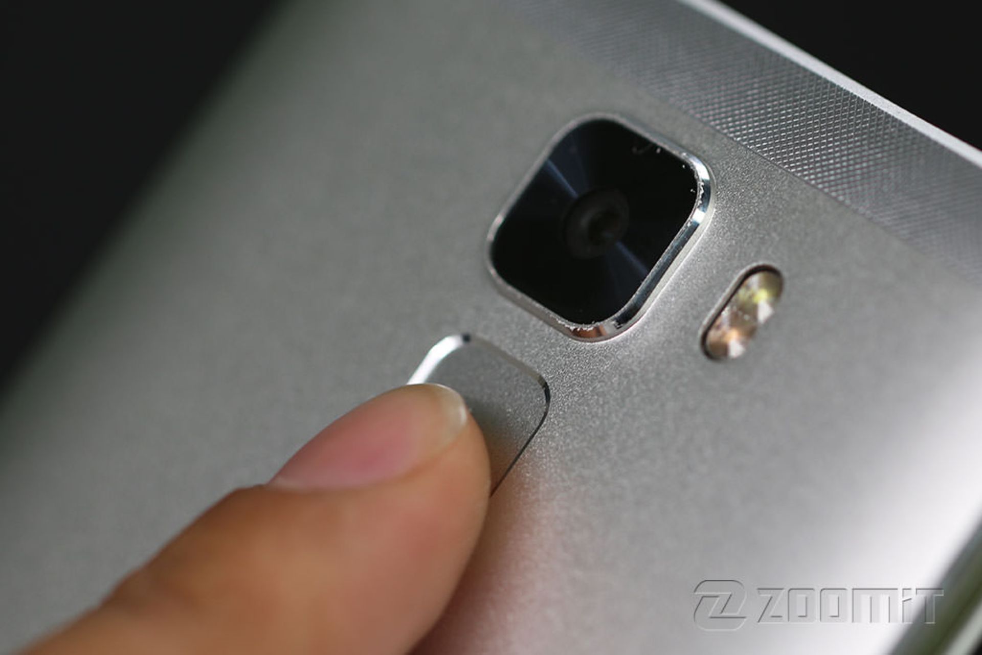 بررسی گوشی آنر 7 هواوی 