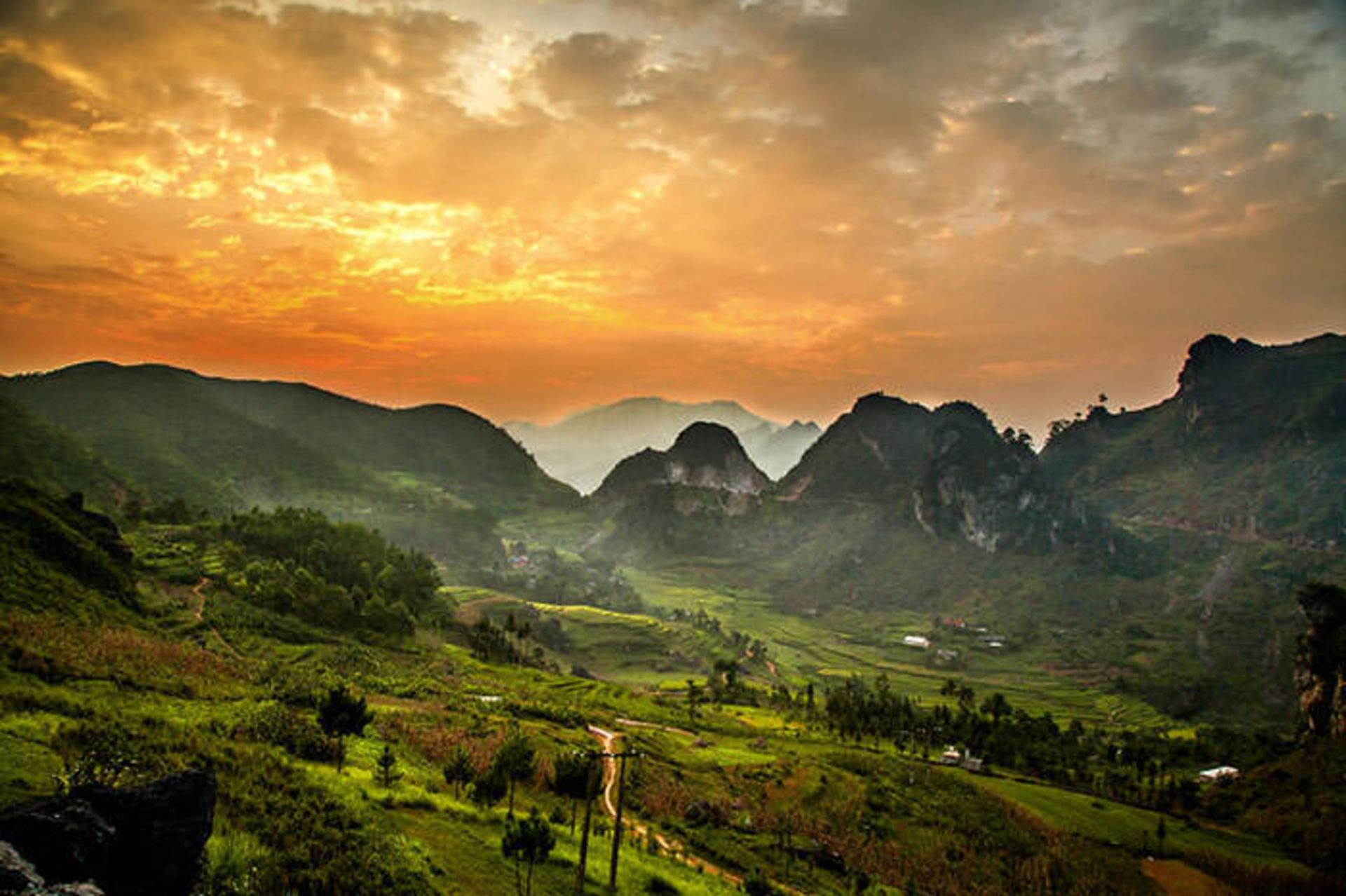 ویتنام، سرزمین تضادها