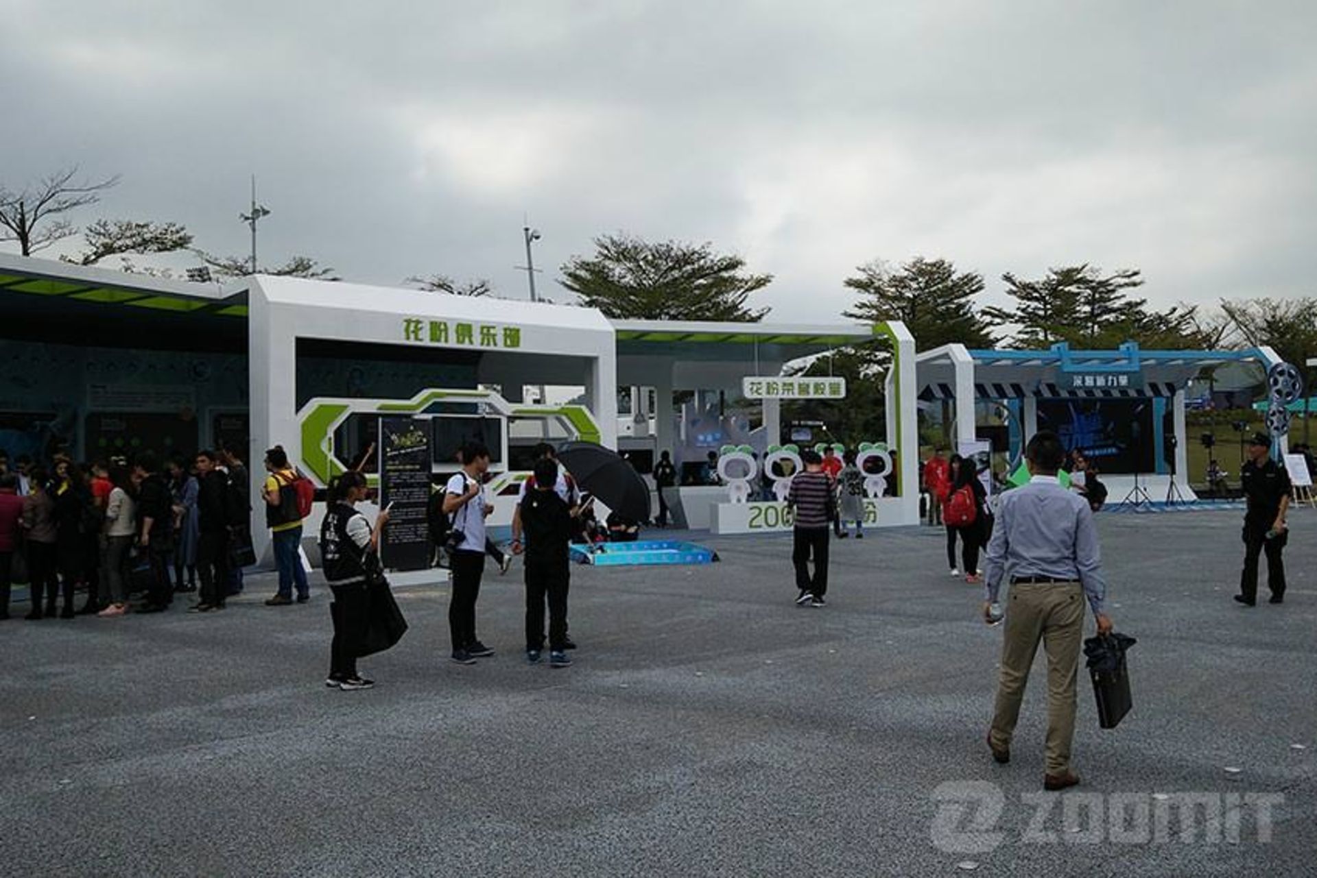 honor aniversary 2015 zoomit 04 641c9