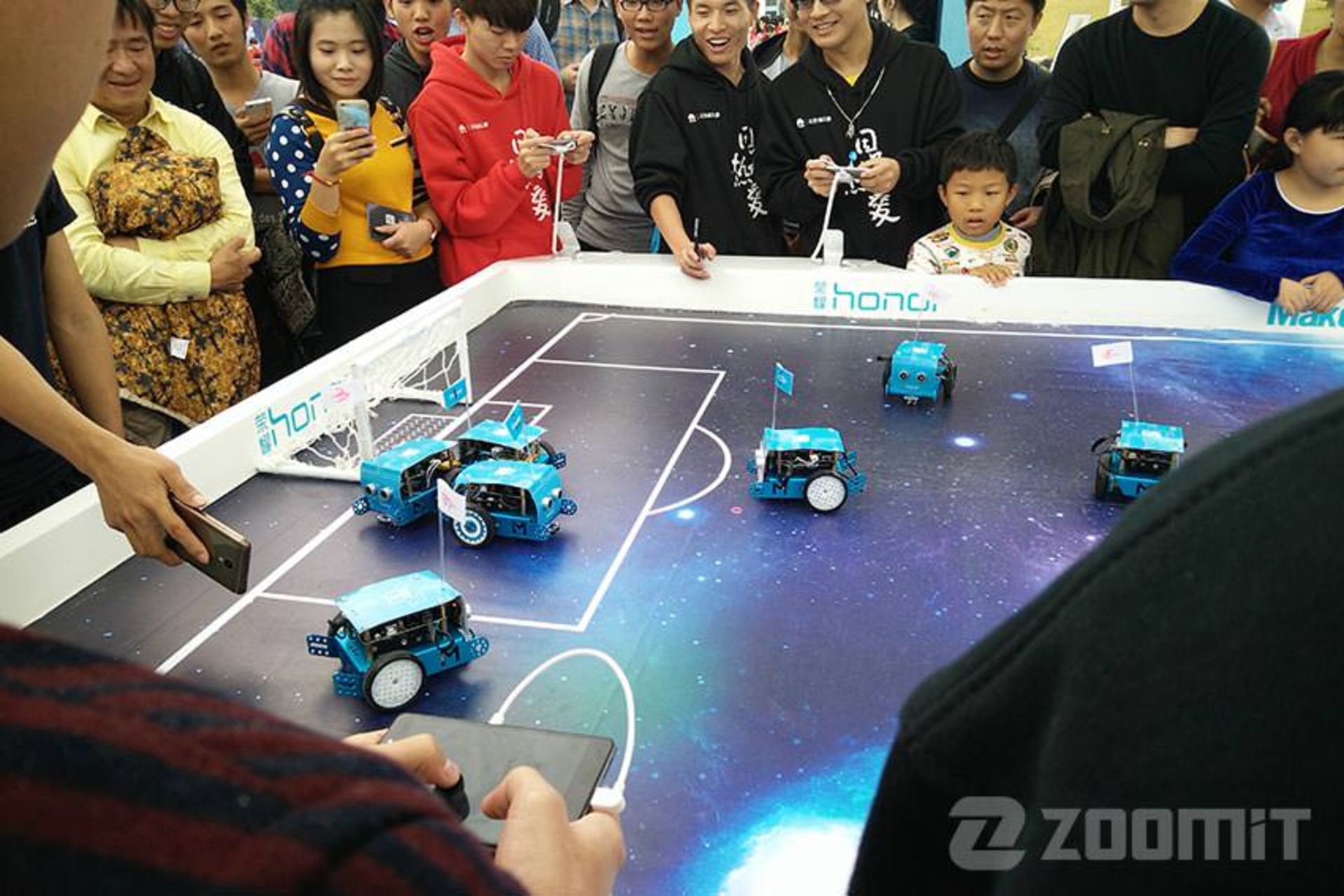 honor aniversary 2015 zoomit 16 0a0f7