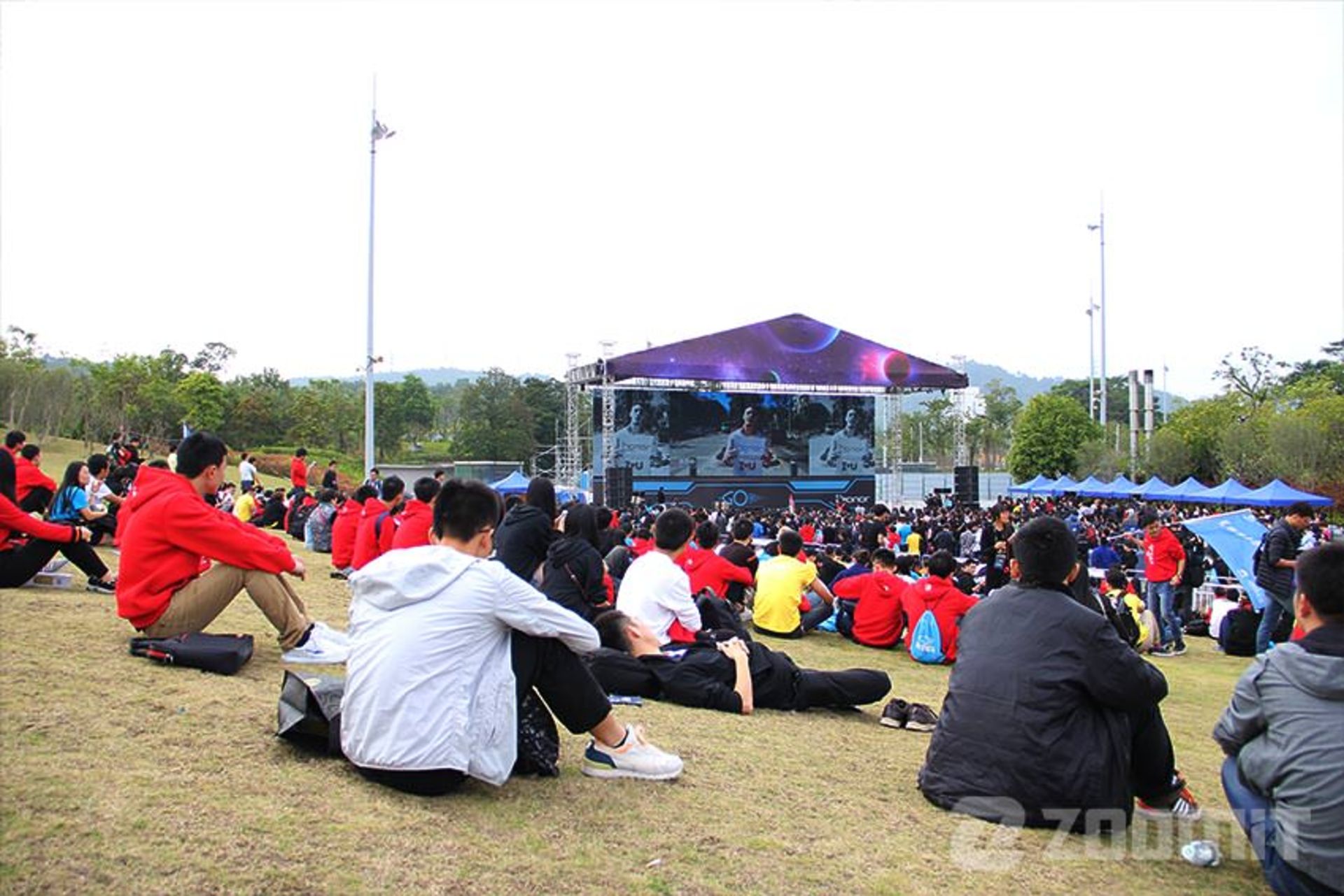 honor aniversary 2015 zoomit 26 26b36