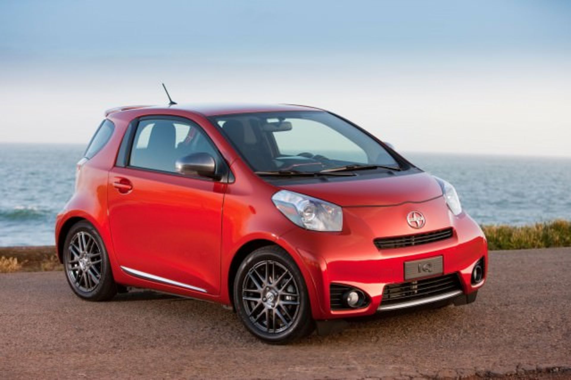2015 scion iq 100477640 m fc777 سایون آی کیو