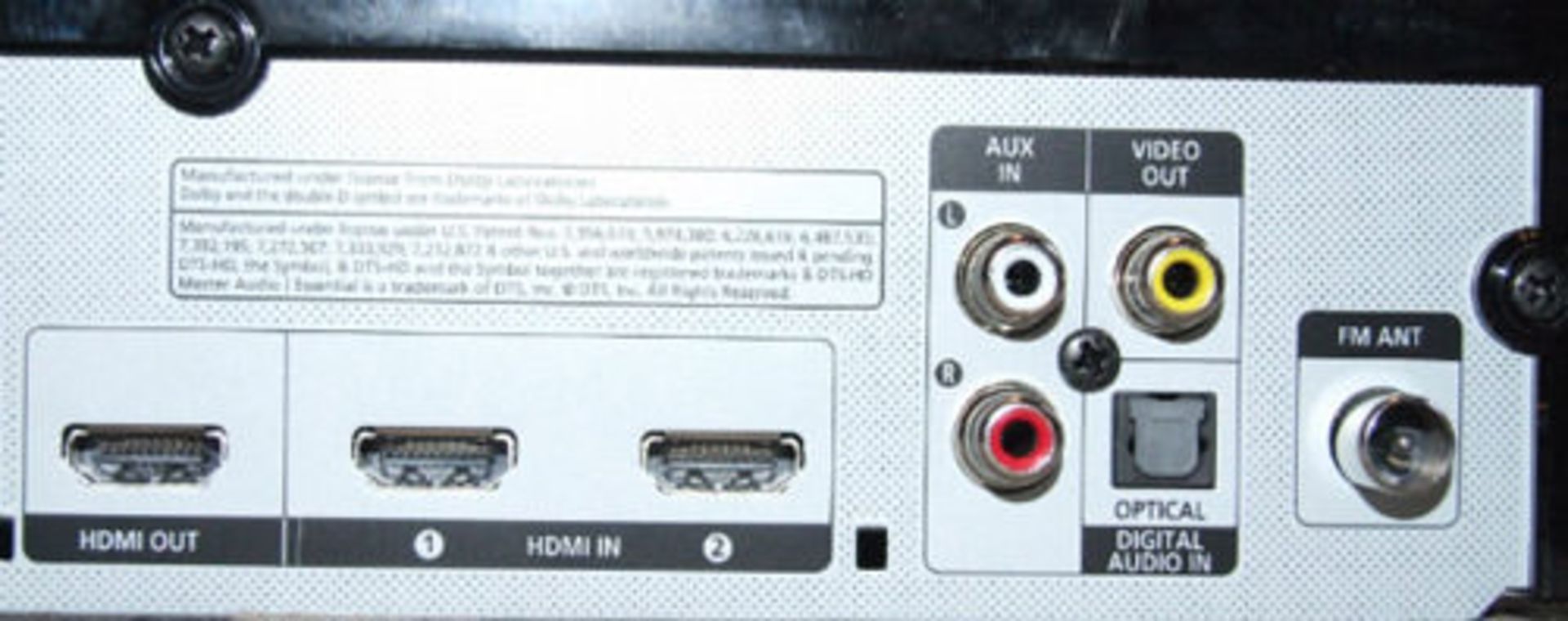 hometeather-samsung-e6750w-hdmi-1
