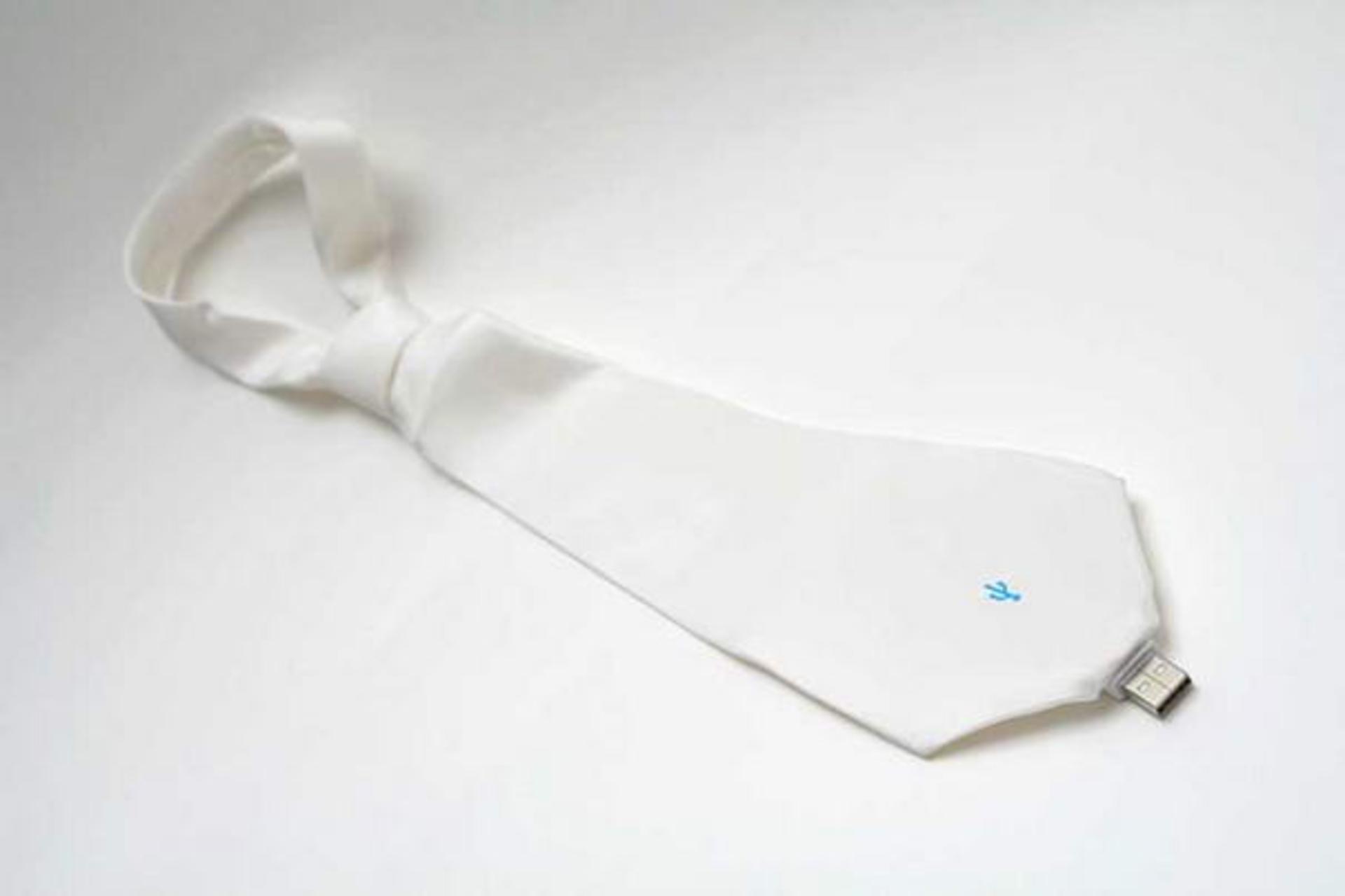 Tie-USB