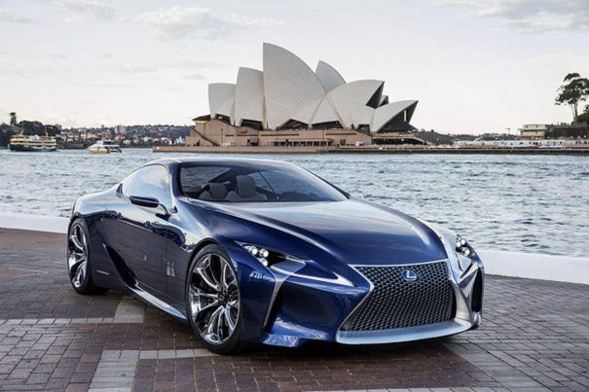 Lexus-LF-LC-Hybrid-Concept-2