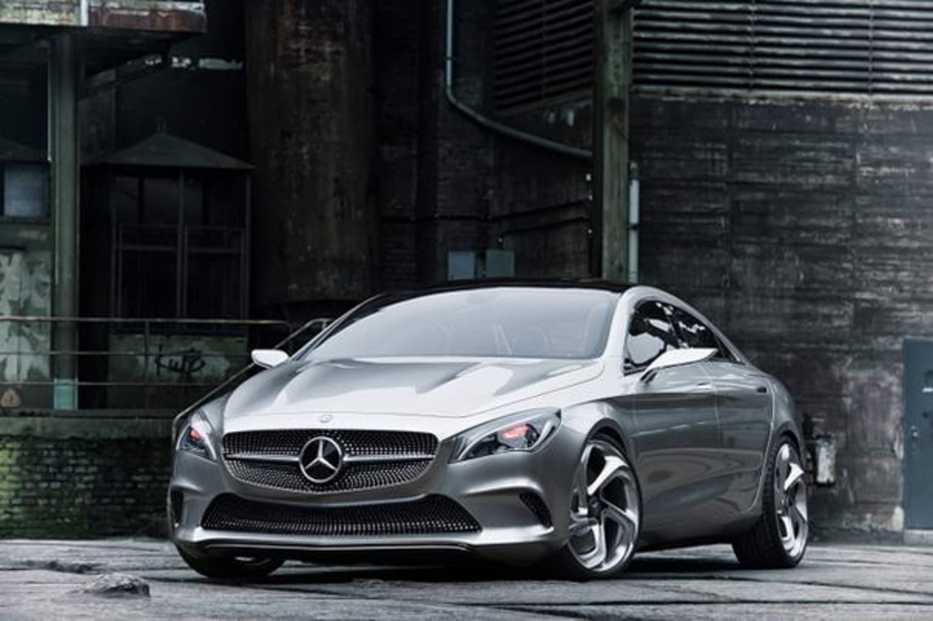 Mercedes-Benz-Style-Coupe-Concept-2
