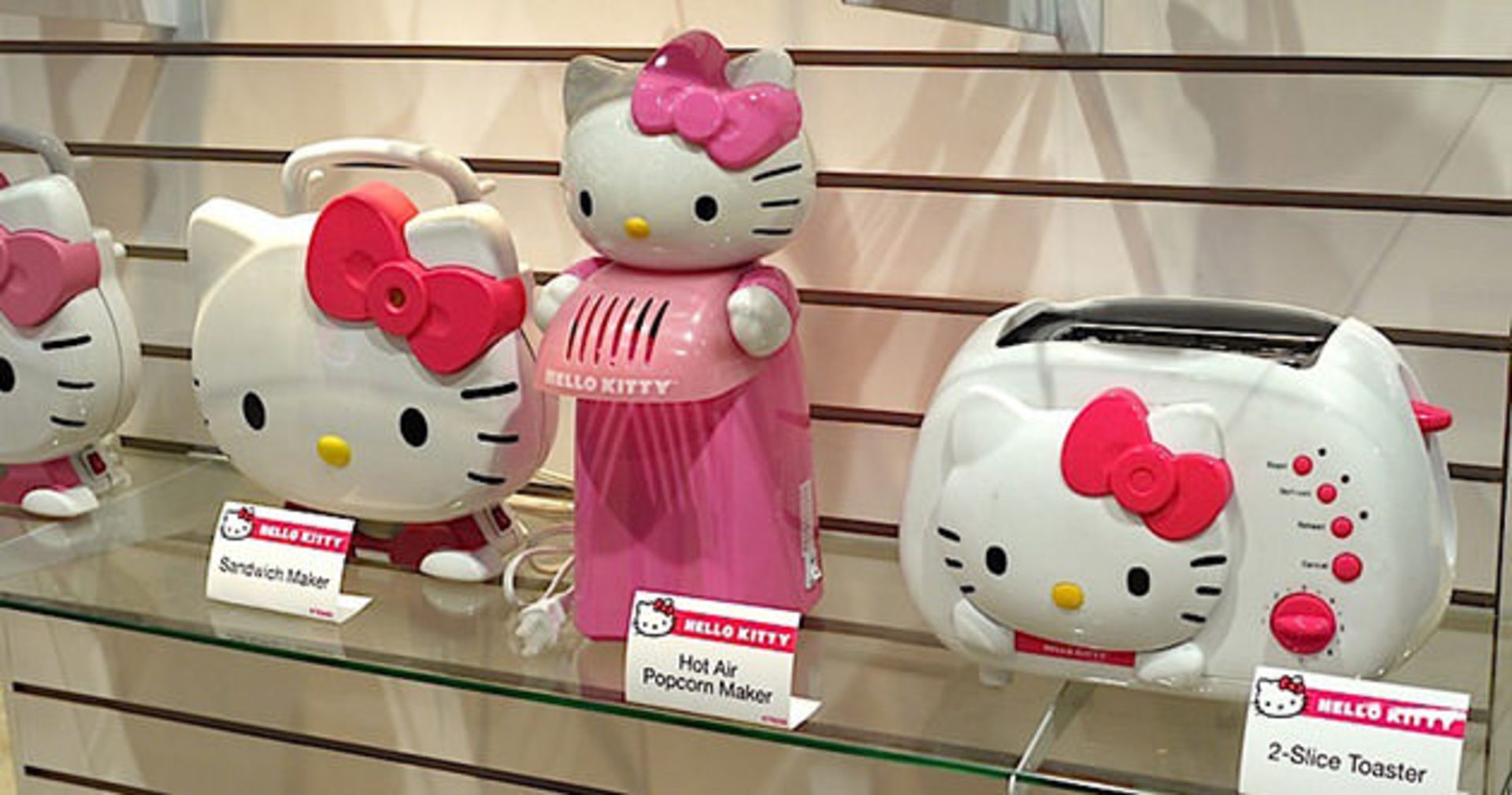 hello-kitty-mid