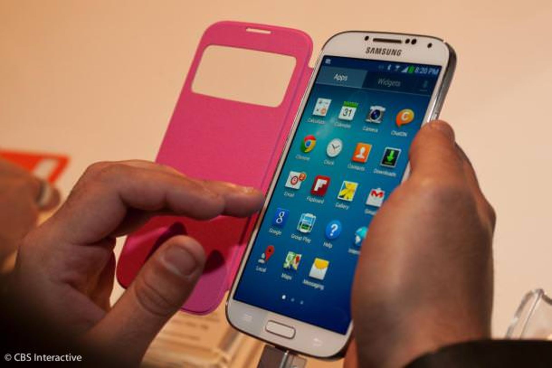 001Samsung Galaxy S4 35627724 accessories 610x407