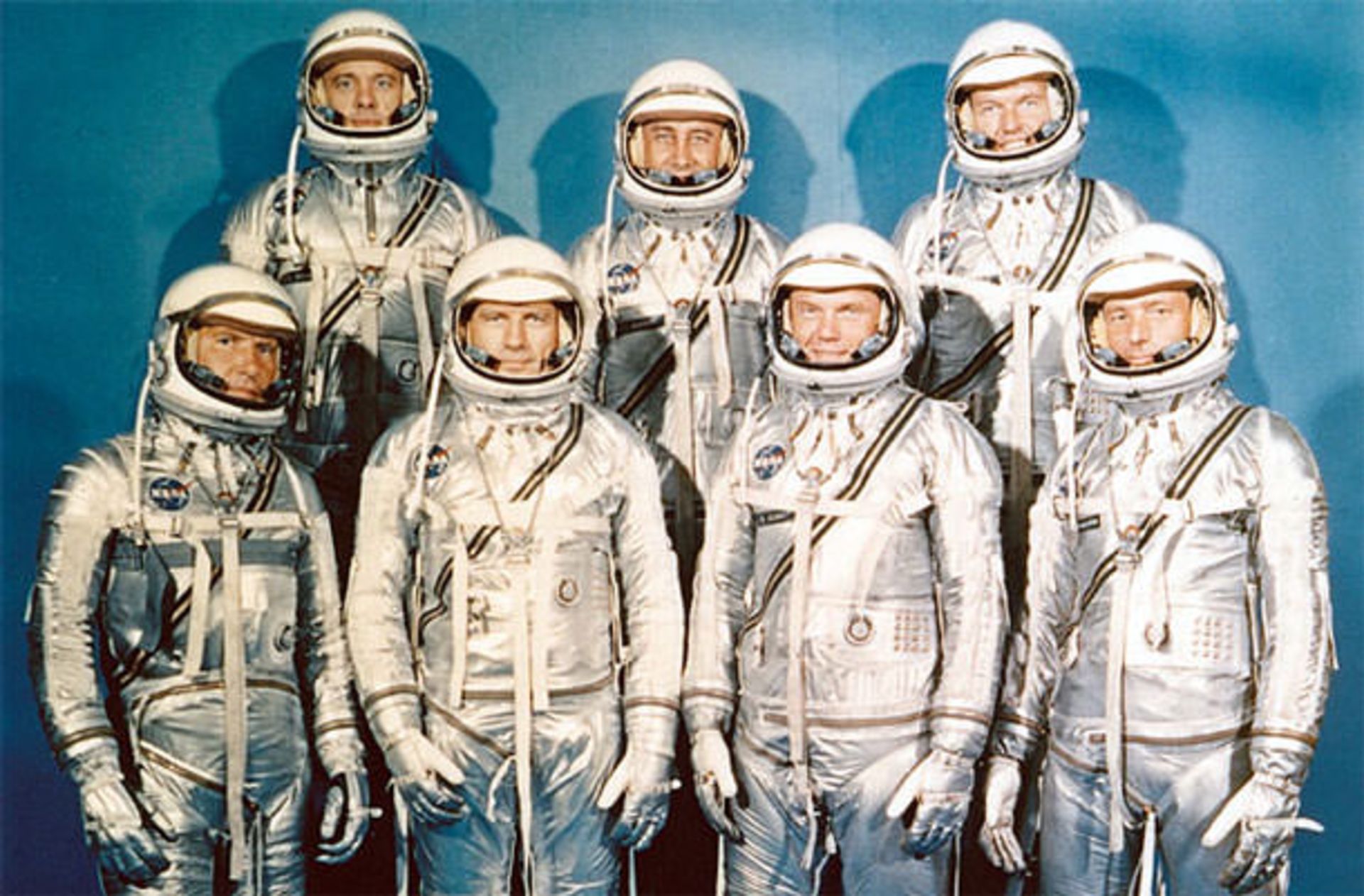 nasa-spacesuits-history-02-670x440-130503
