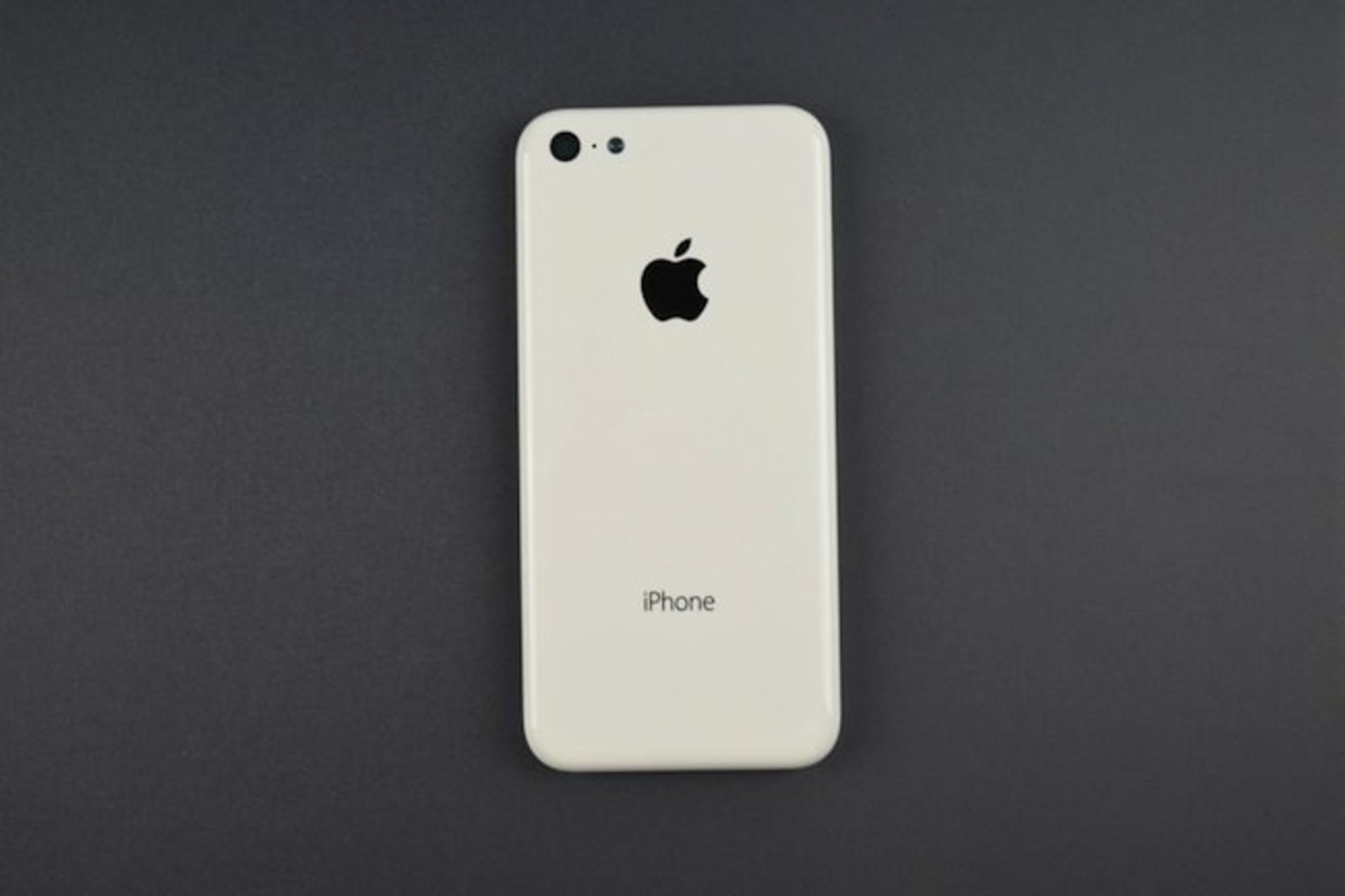 Apple-iPhone-5C-03-1024x682