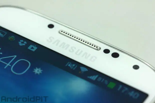 galaxy-s4-top