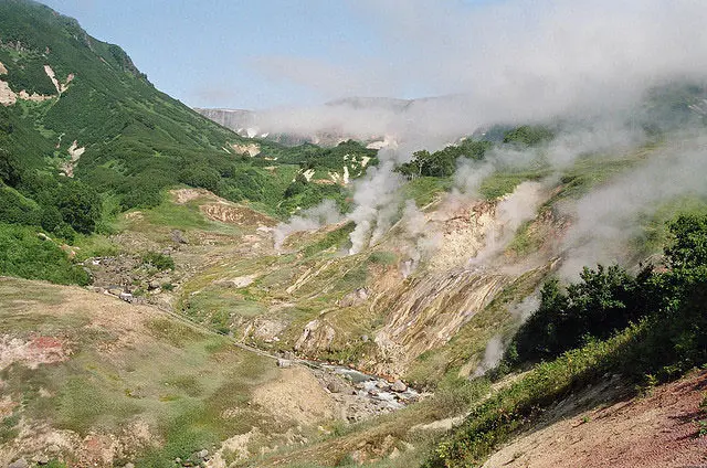 geysers-and-springs-3