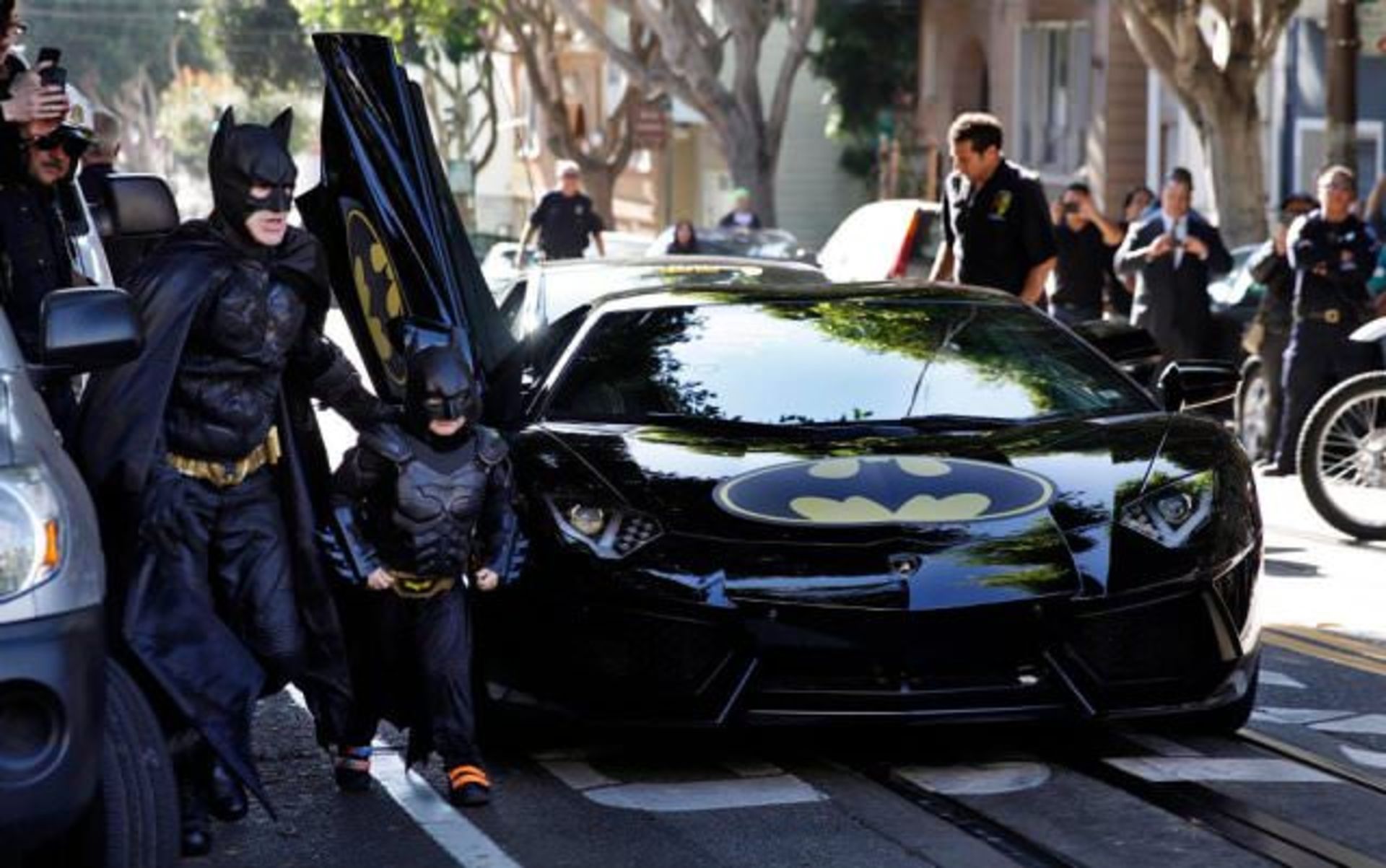 3022058-inline-750-batkid-09
