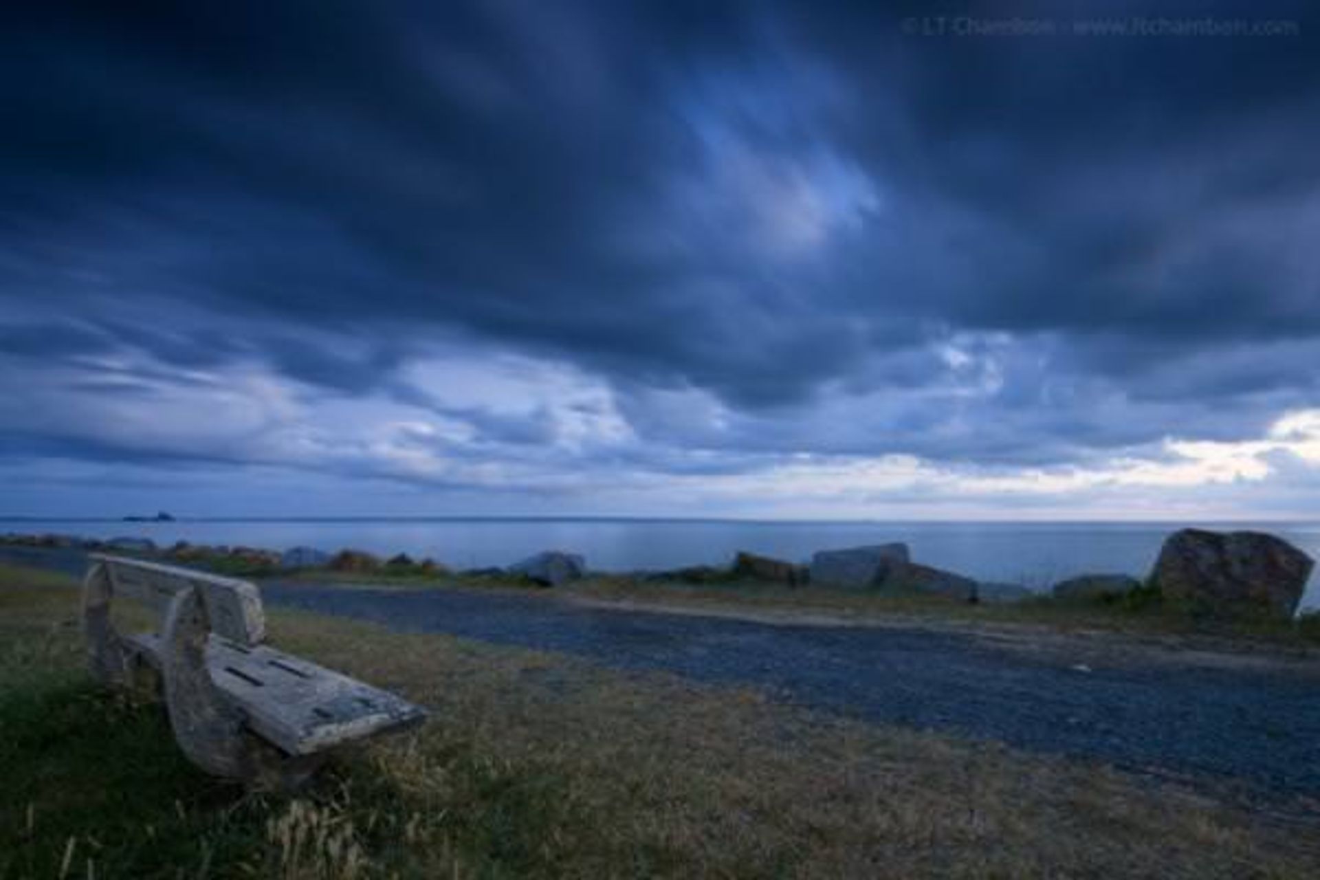 تنهاترین نیمکت‌های دنیا