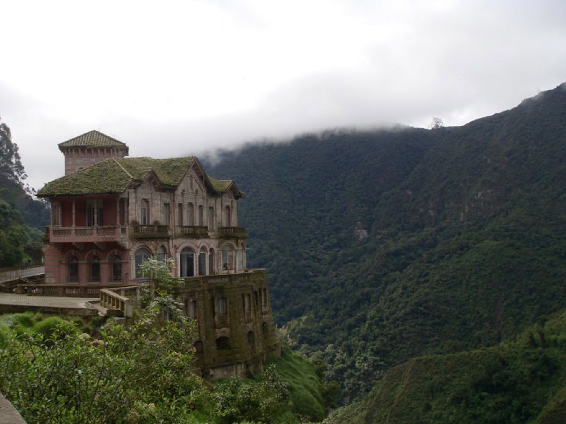 abandoned-places-2