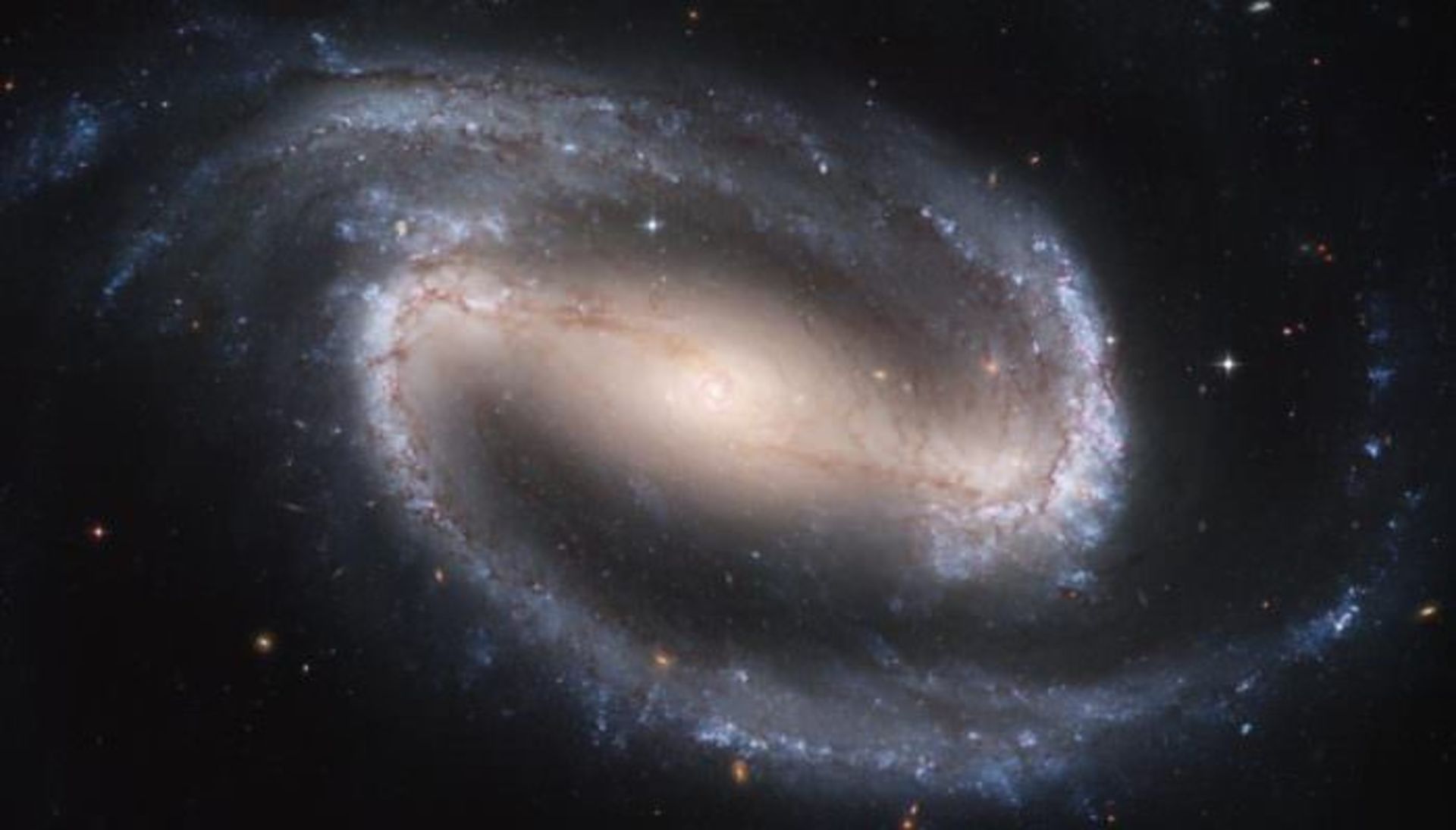 hubble-best-photos-barred-spiral-galaxy